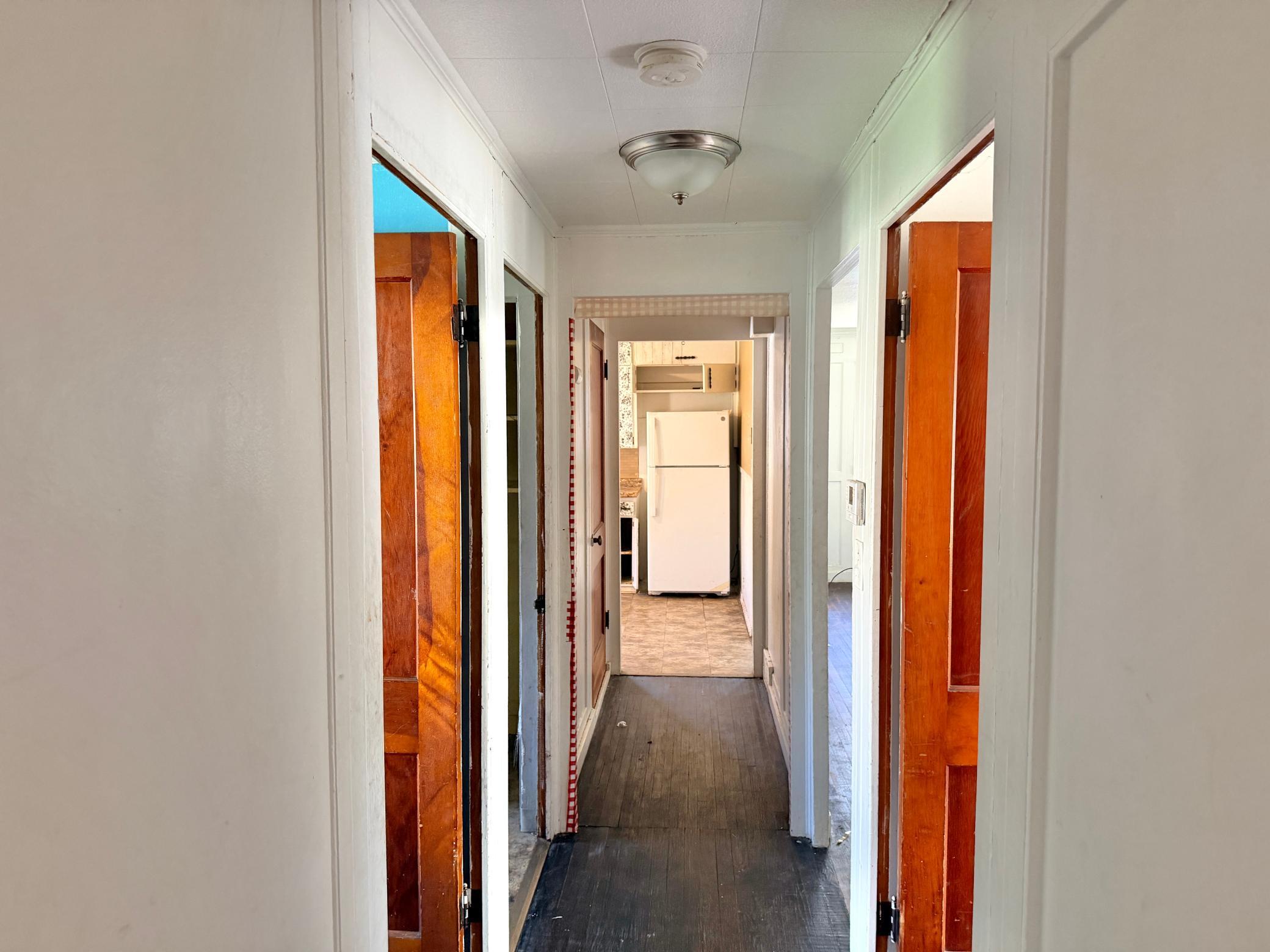 1205 James Avenue Property Photo 19