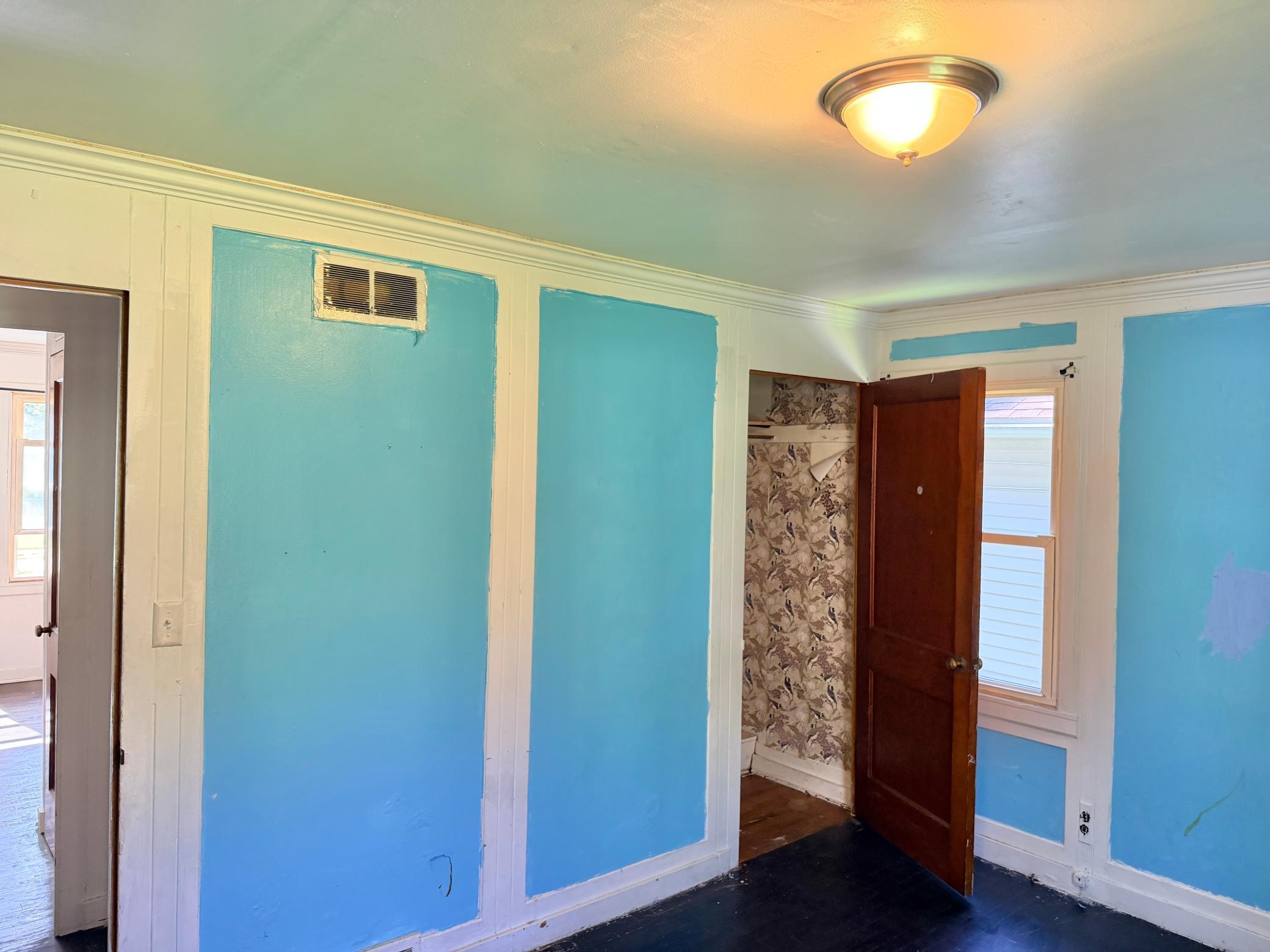 1205 James Avenue Property Photo 21