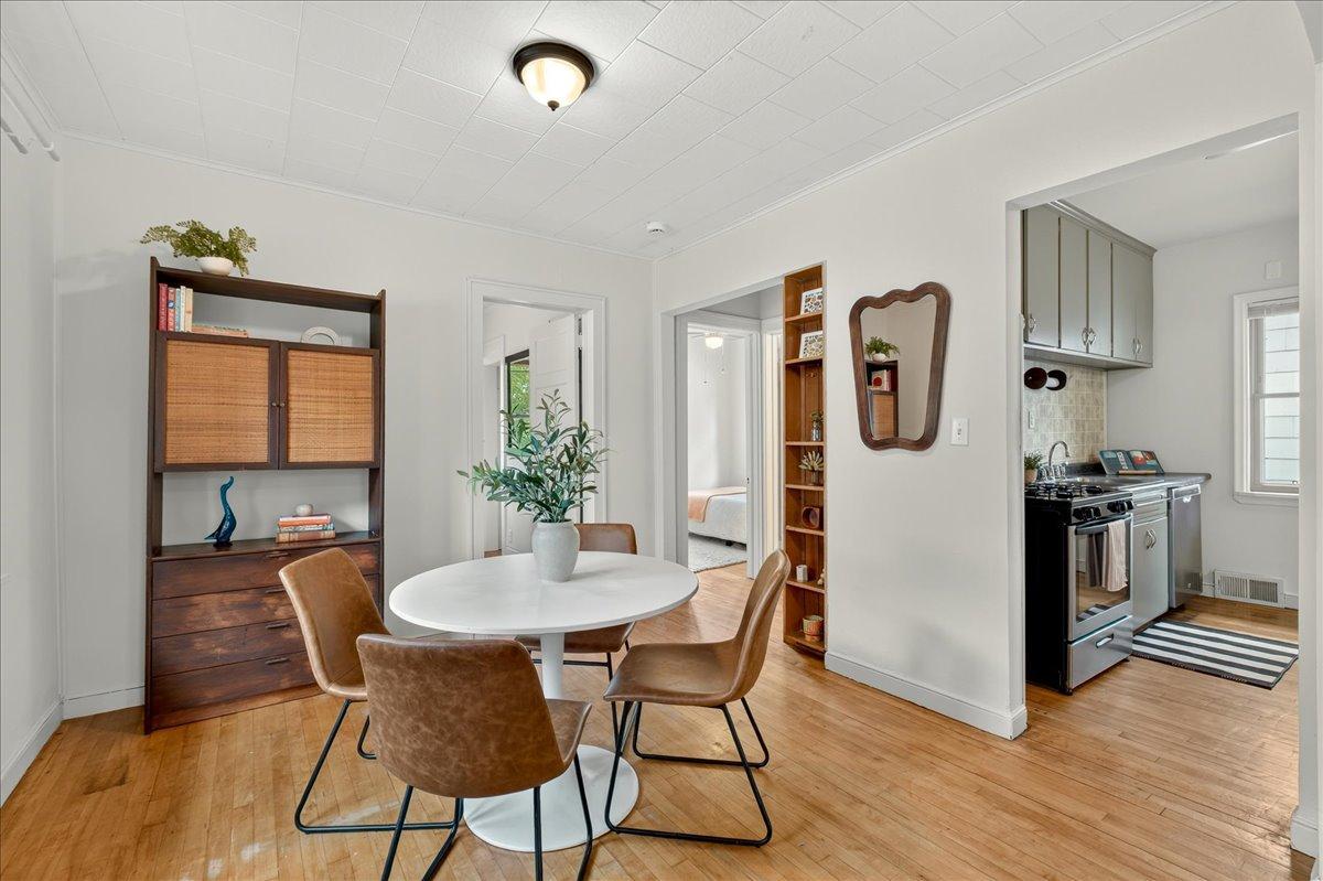 1217 6th Street E Property Photo 7