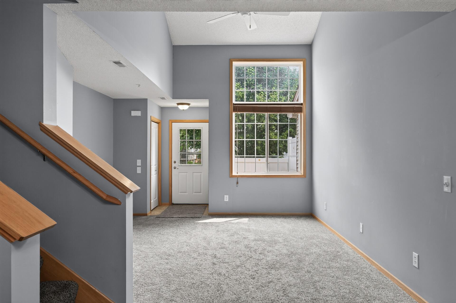 375 Arrowhead Drive Property Photo 12