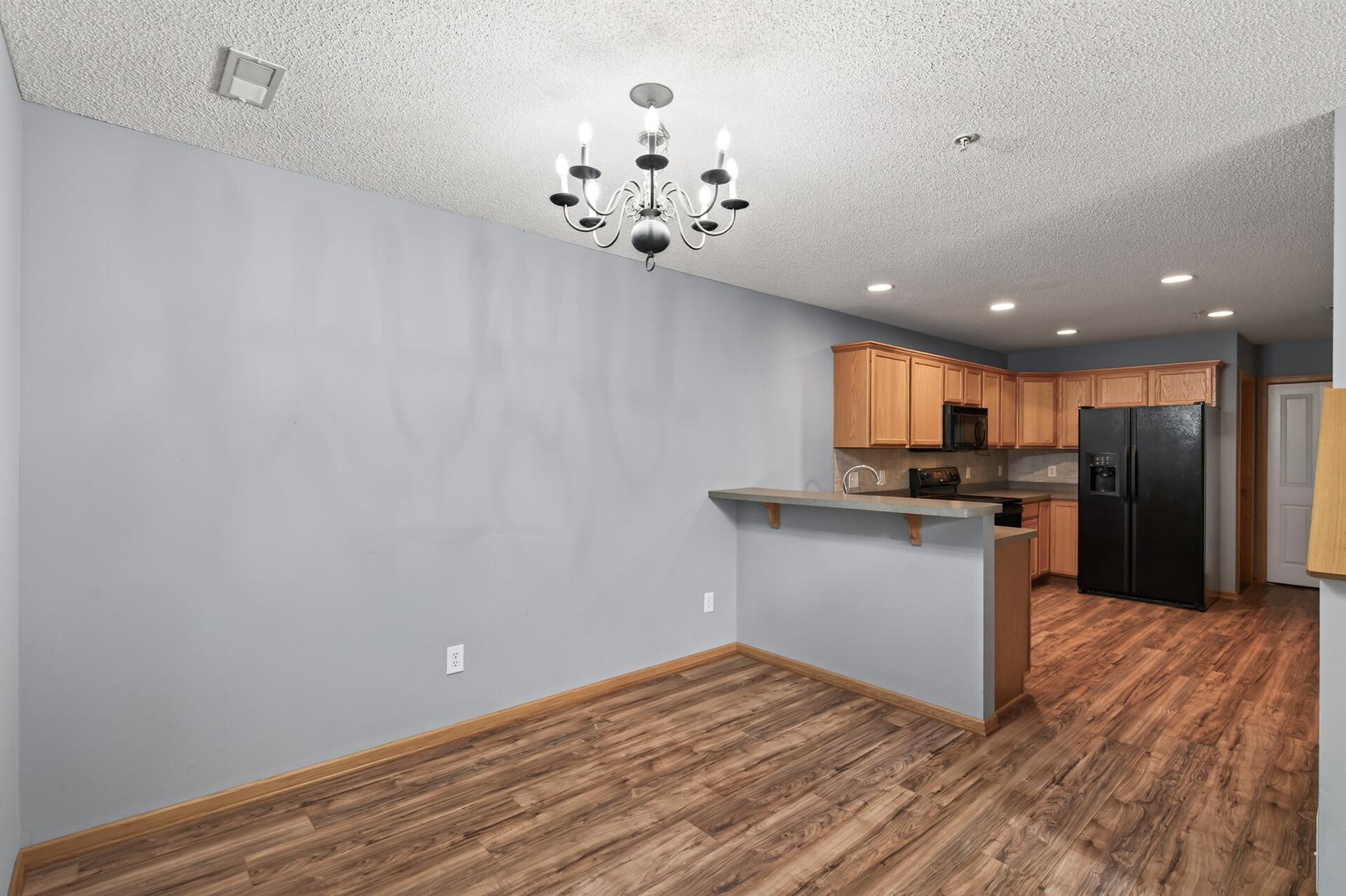 375 Arrowhead Drive Property Photo 13