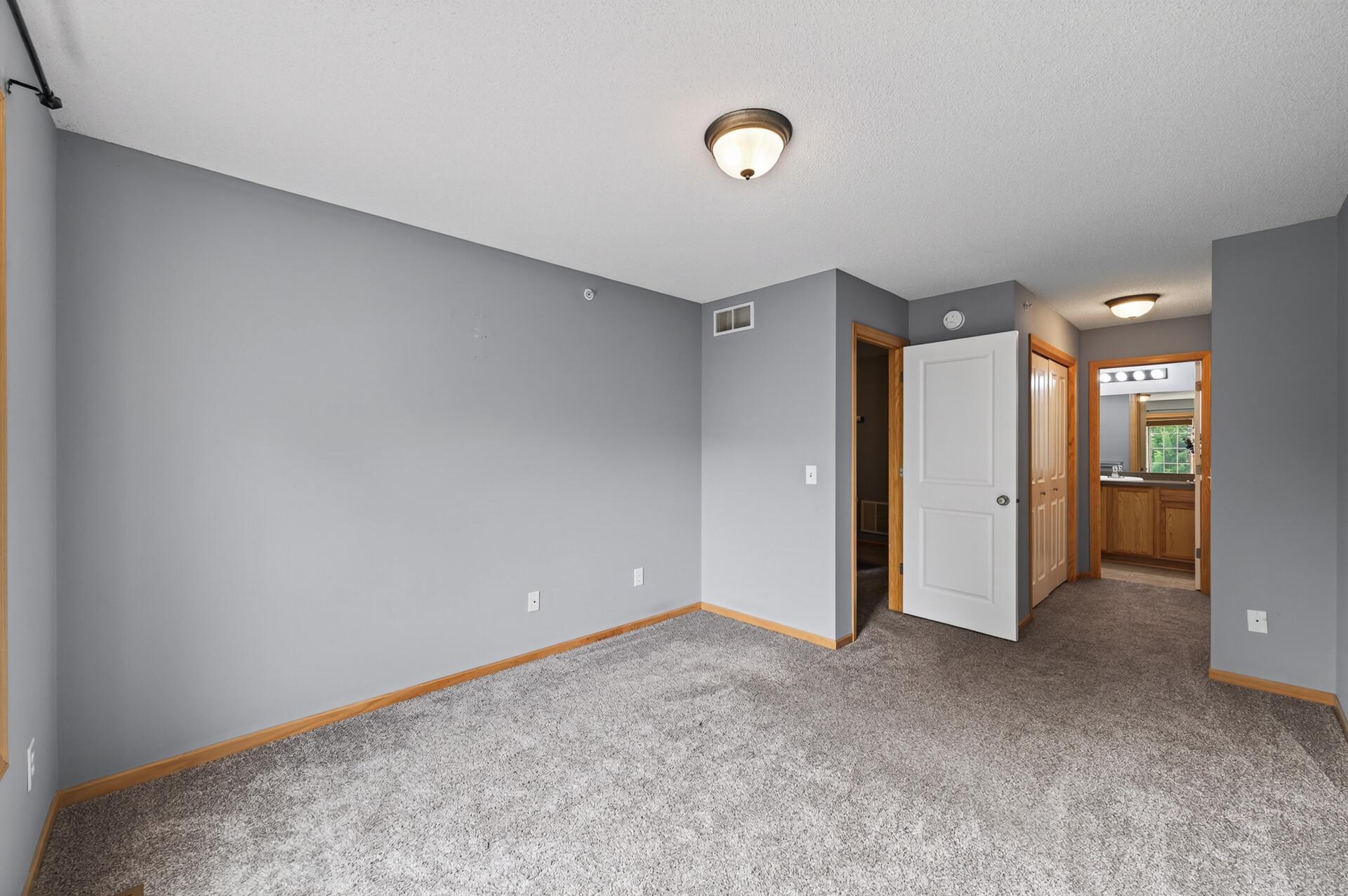 375 Arrowhead Drive Property Photo 23