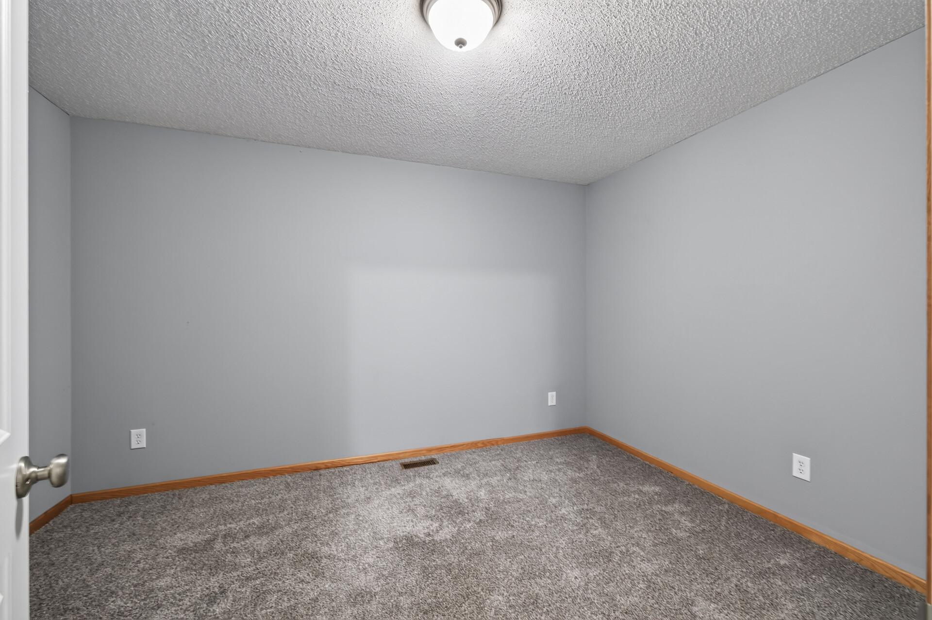 375 Arrowhead Drive Property Photo 29