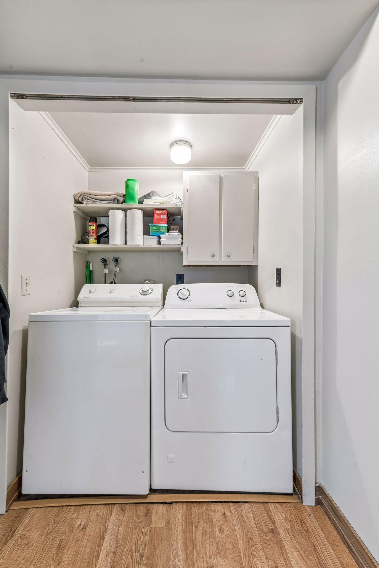 2381 Unity Avenue N Property Photo 14