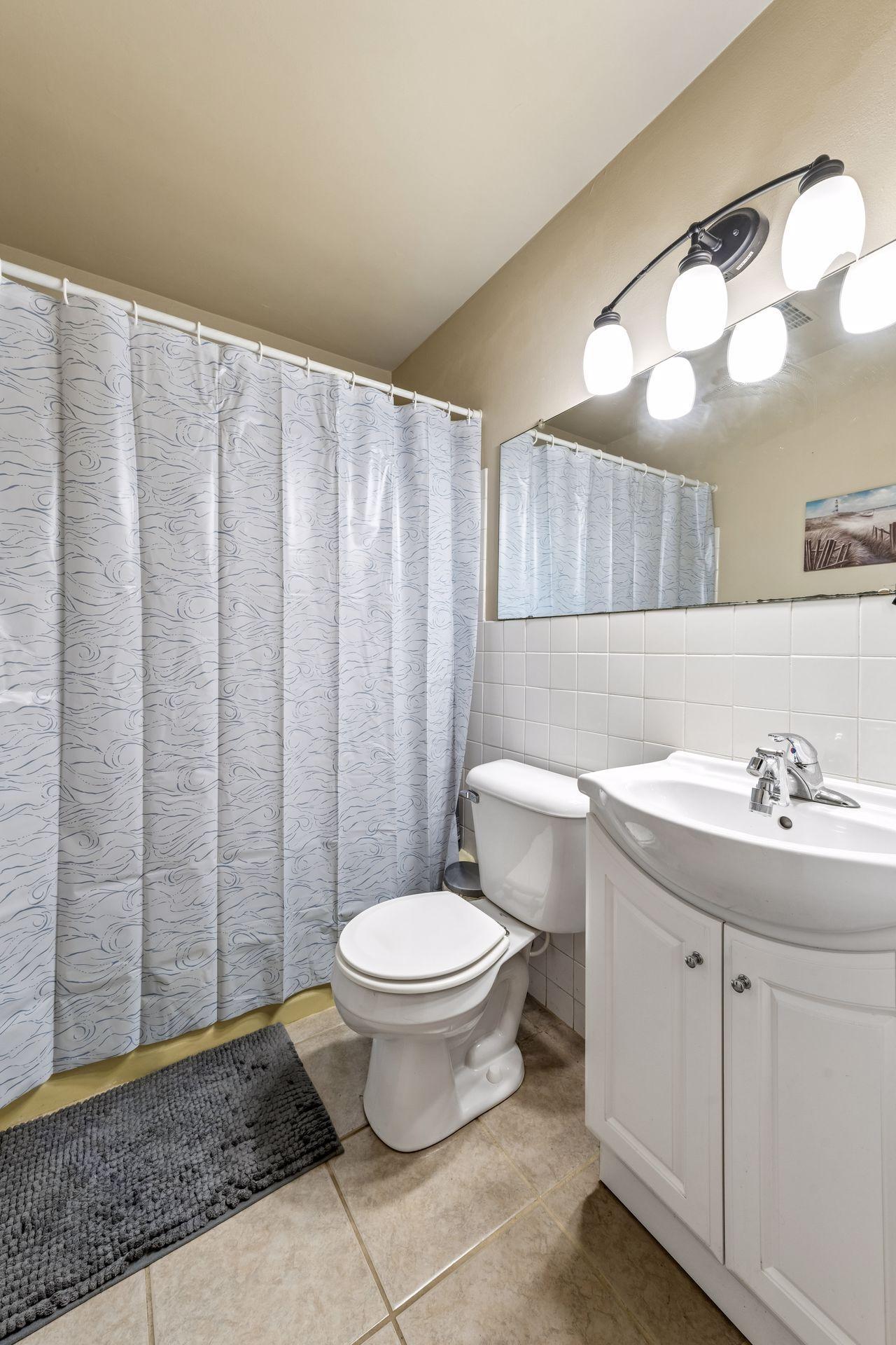 2381 Unity Avenue N Property Photo 15