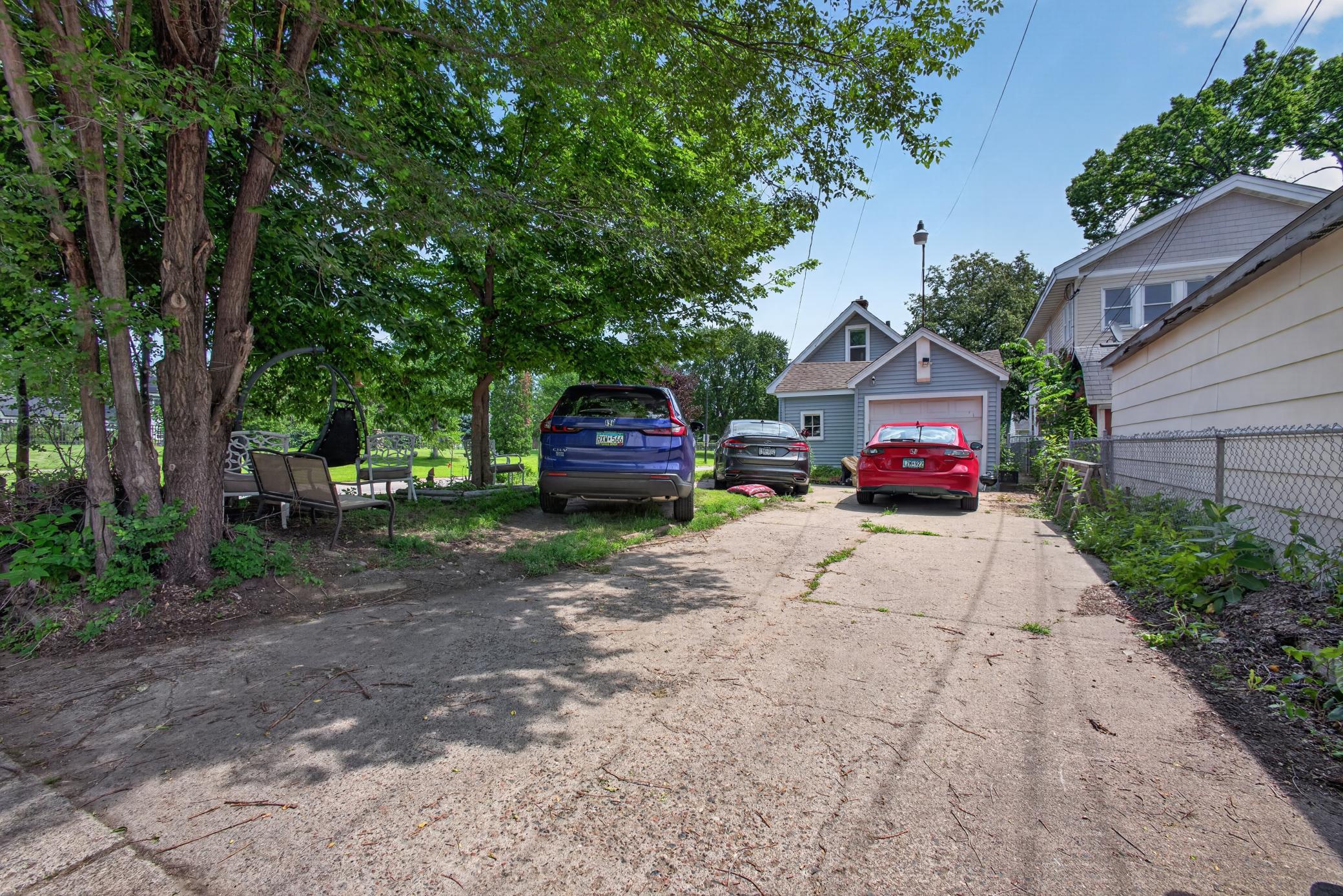 5253 N 6th Street Property Photo 17
