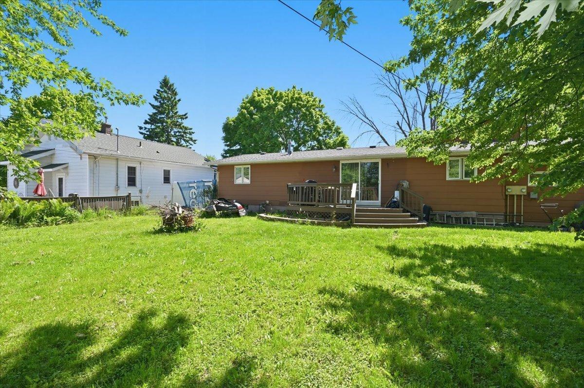 1421 & 1425 E 5th Street Property Photo 12