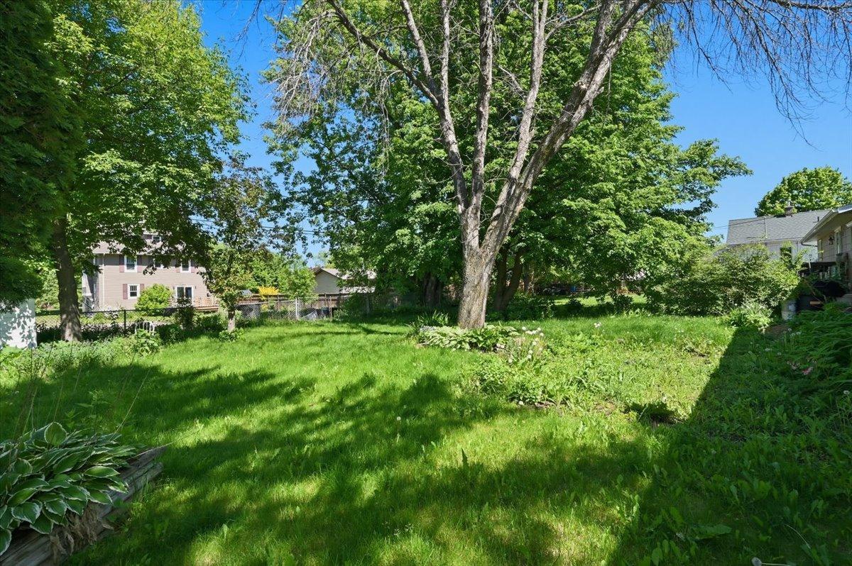 1421 & 1425 E 5th Street Property Photo 19