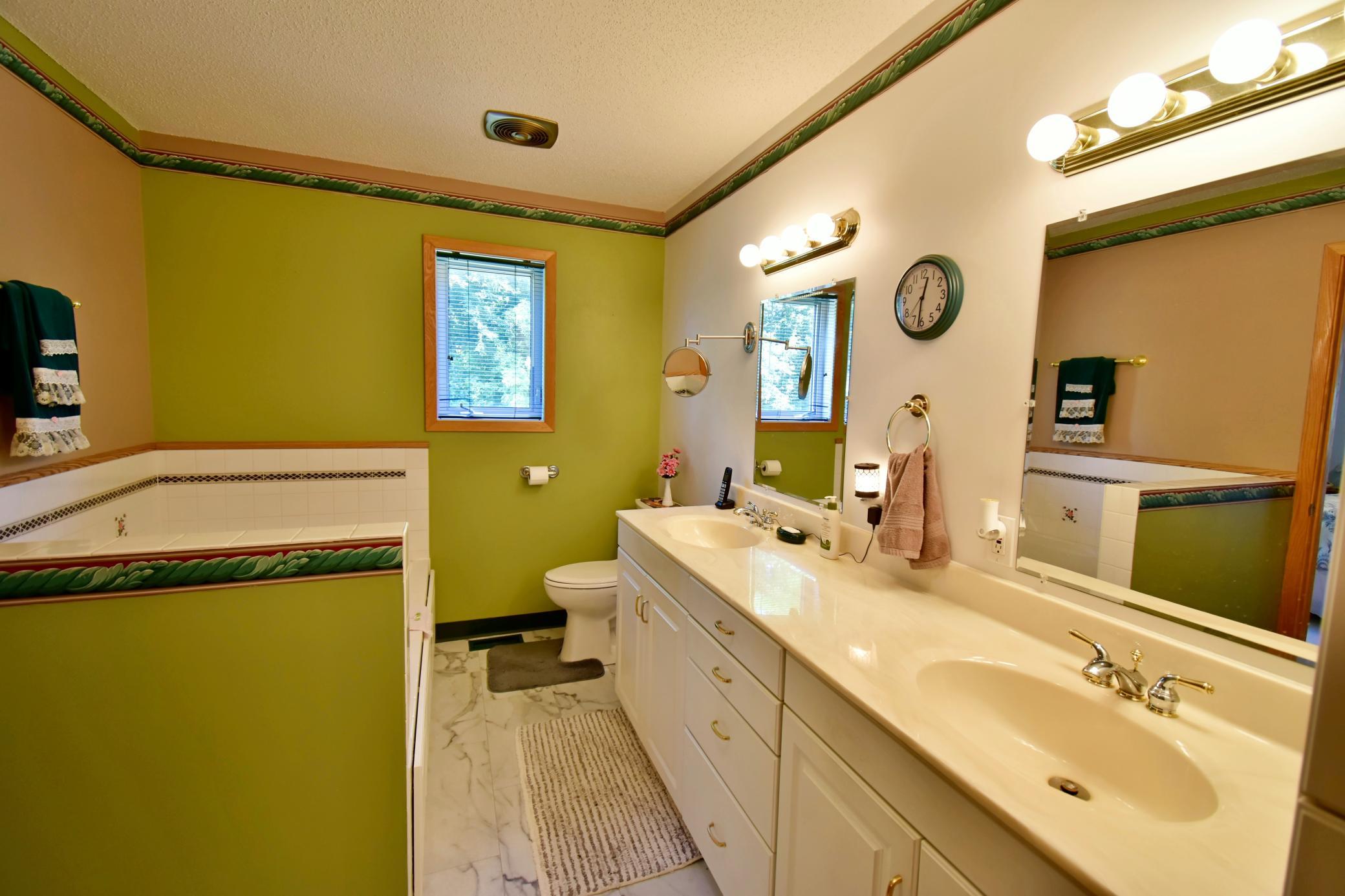 17545 705th Avenue Property Photo 24