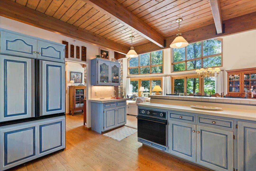 8882 Interlachen Road Property Photo 15