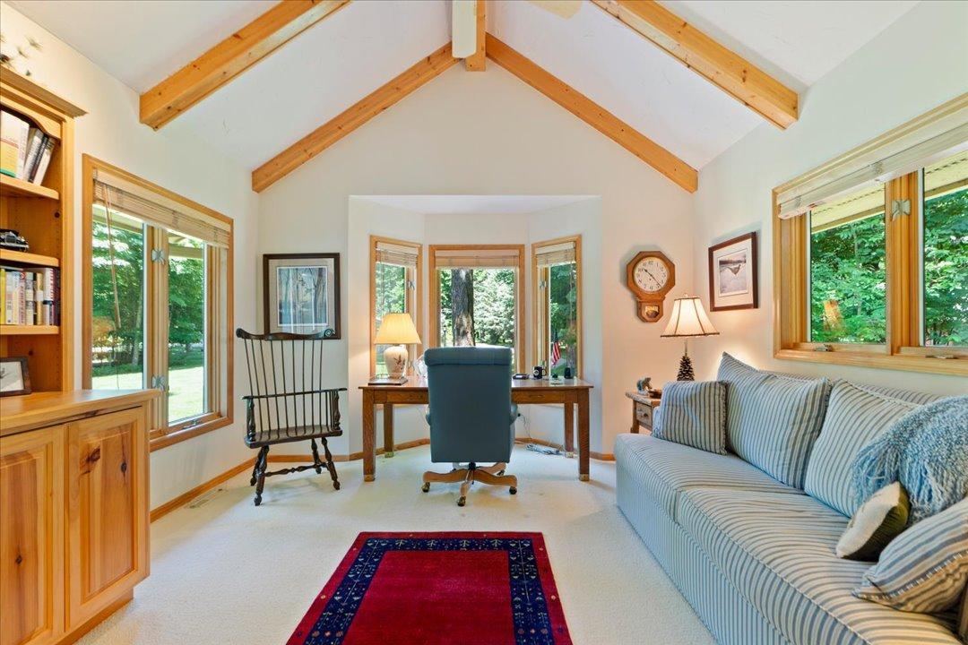 8882 Interlachen Road Property Photo 21