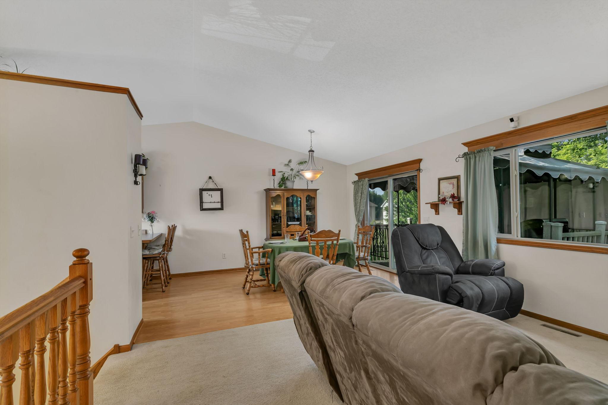 1241 Connecticut Avenue S Property Photo 8