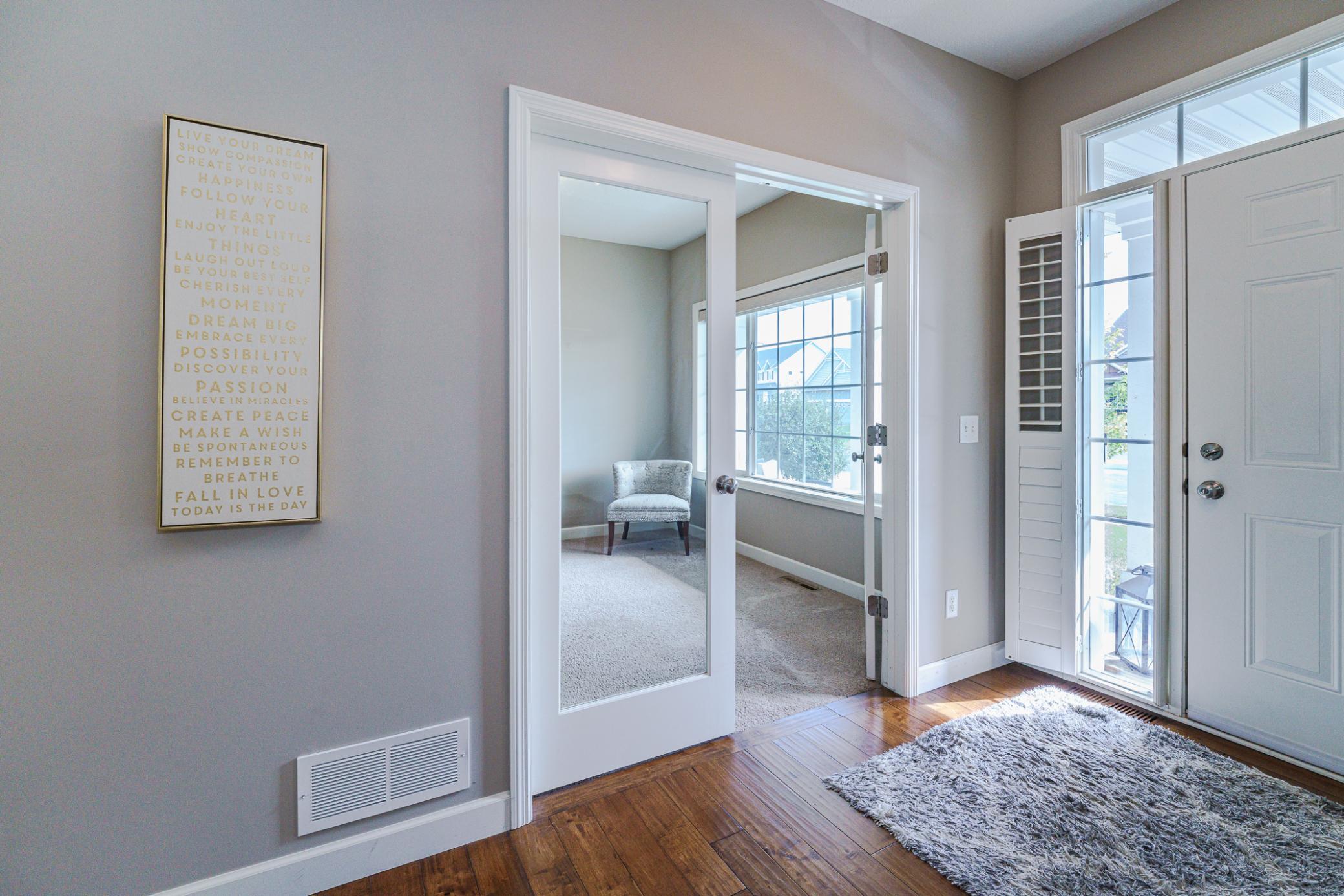 15224 Valley View Drive Property Photo 6