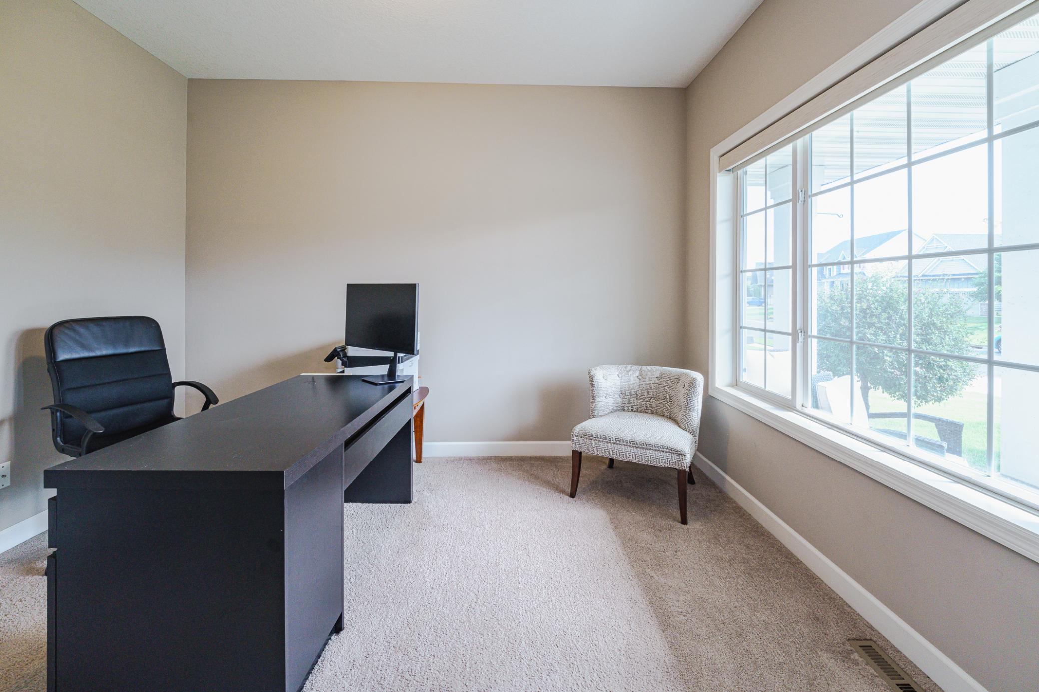 15224 Valley View Drive Property Photo 7