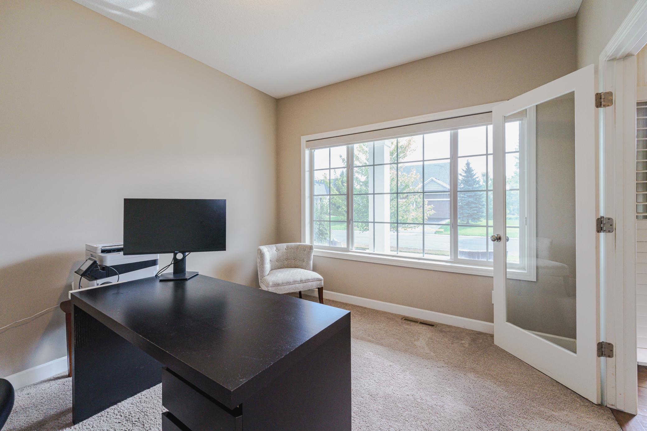 15224 Valley View Drive Property Photo 8