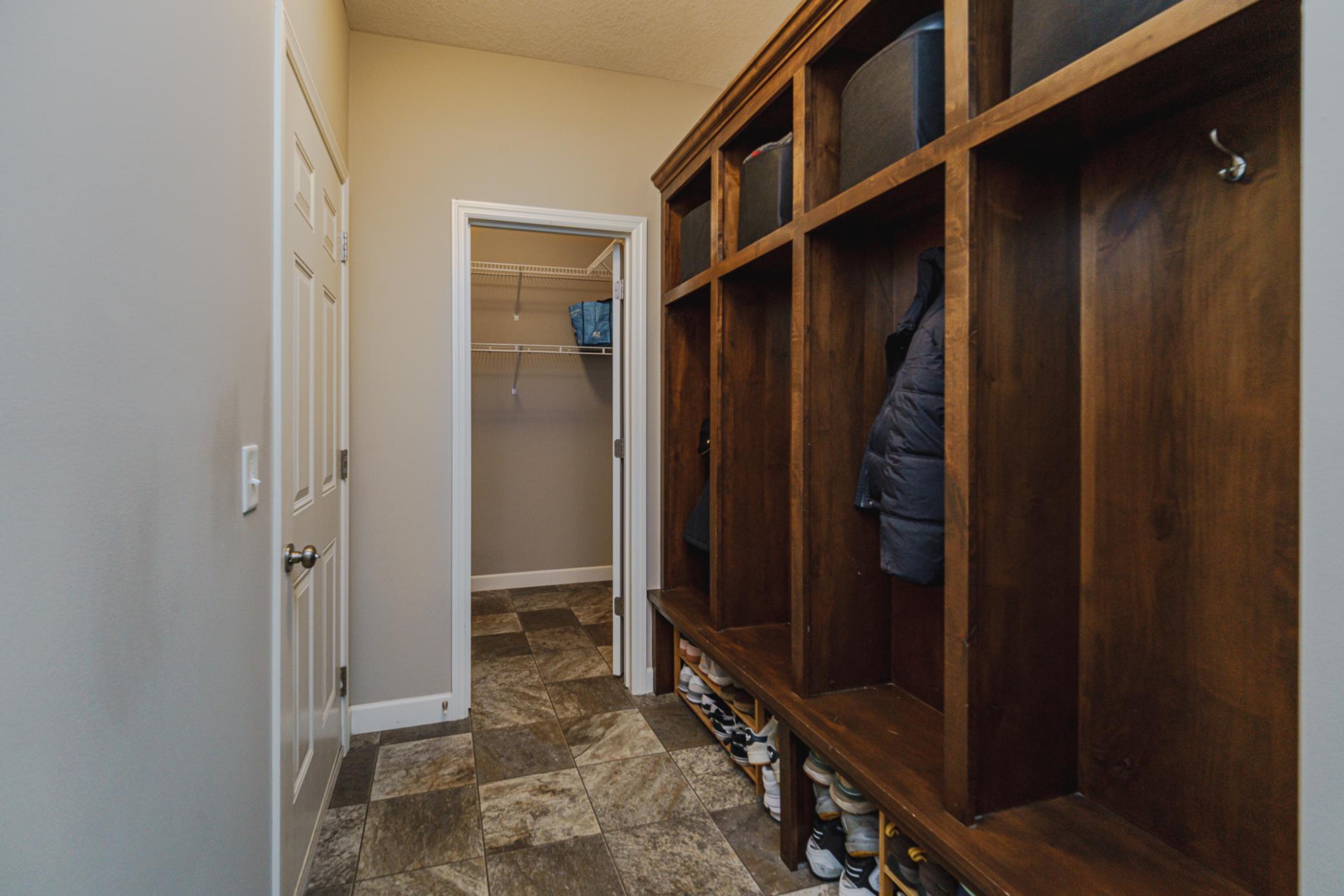 15224 Valley View Drive Property Photo 19