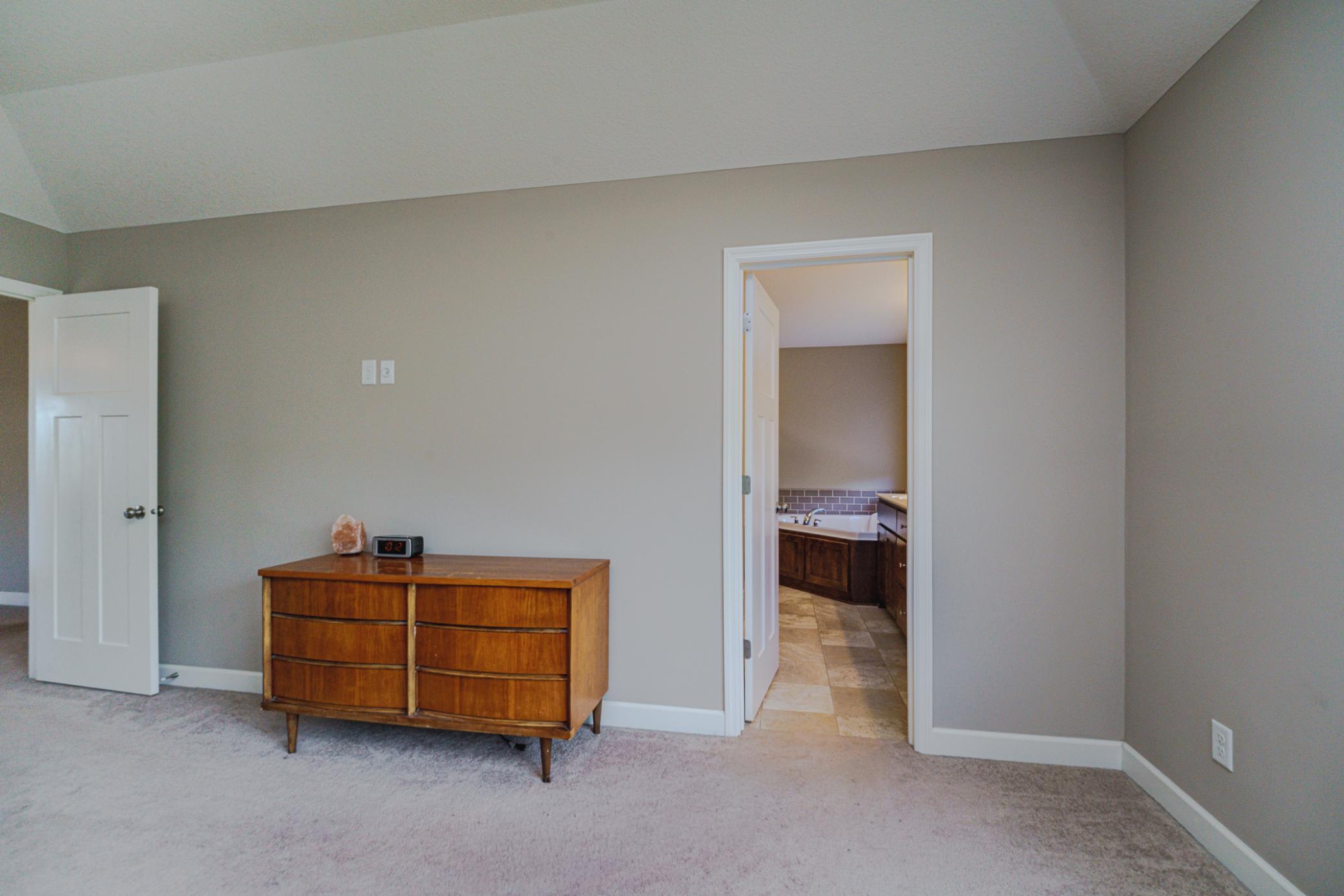 15224 Valley View Drive Property Photo 28