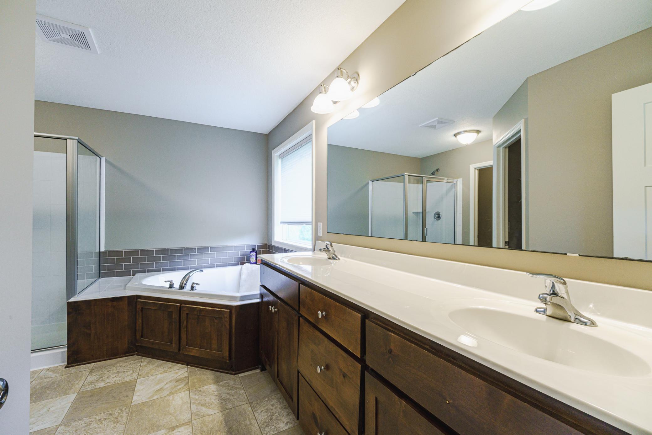 15224 Valley View Drive Property Photo 29