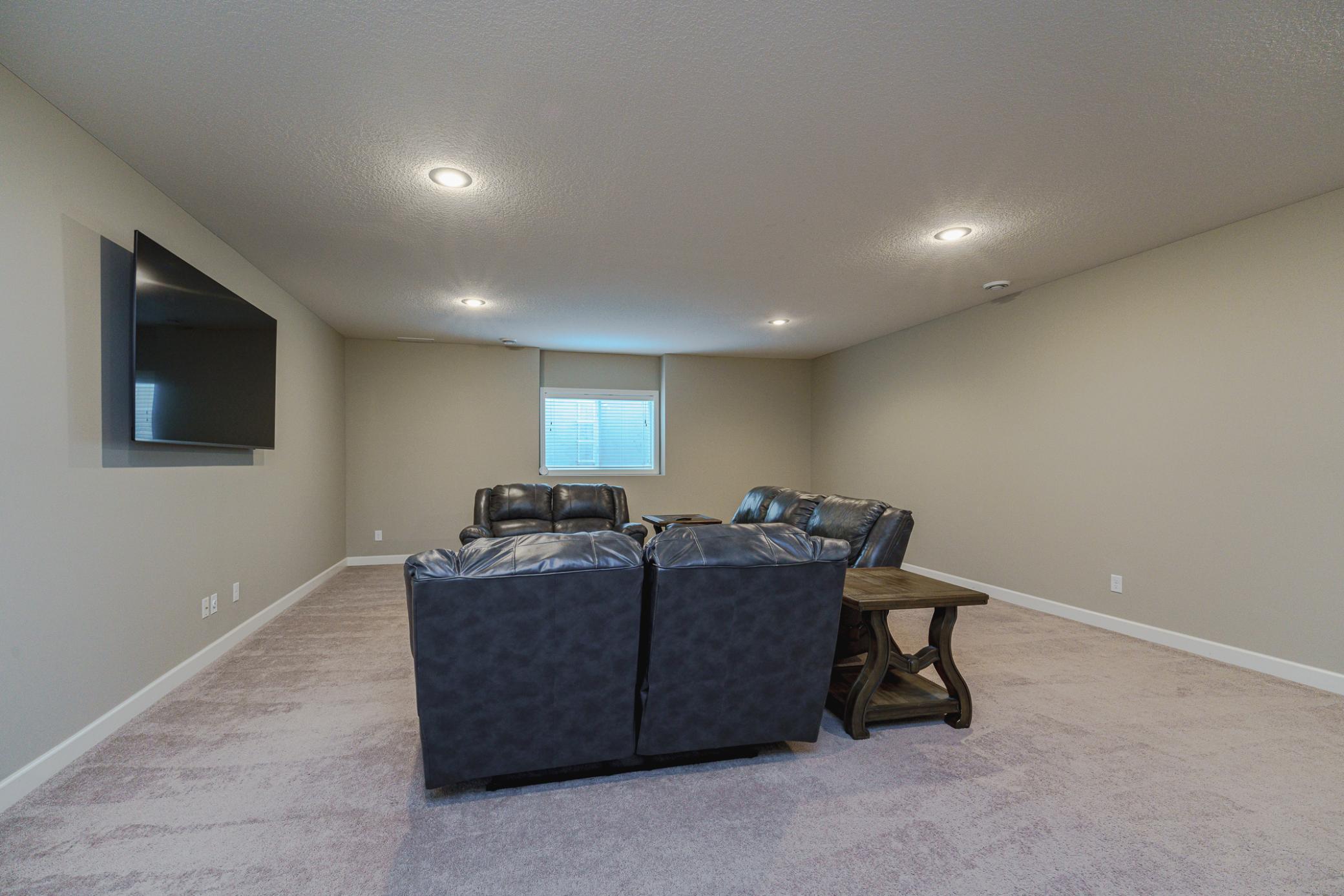 15224 Valley View Drive Property Photo 38
