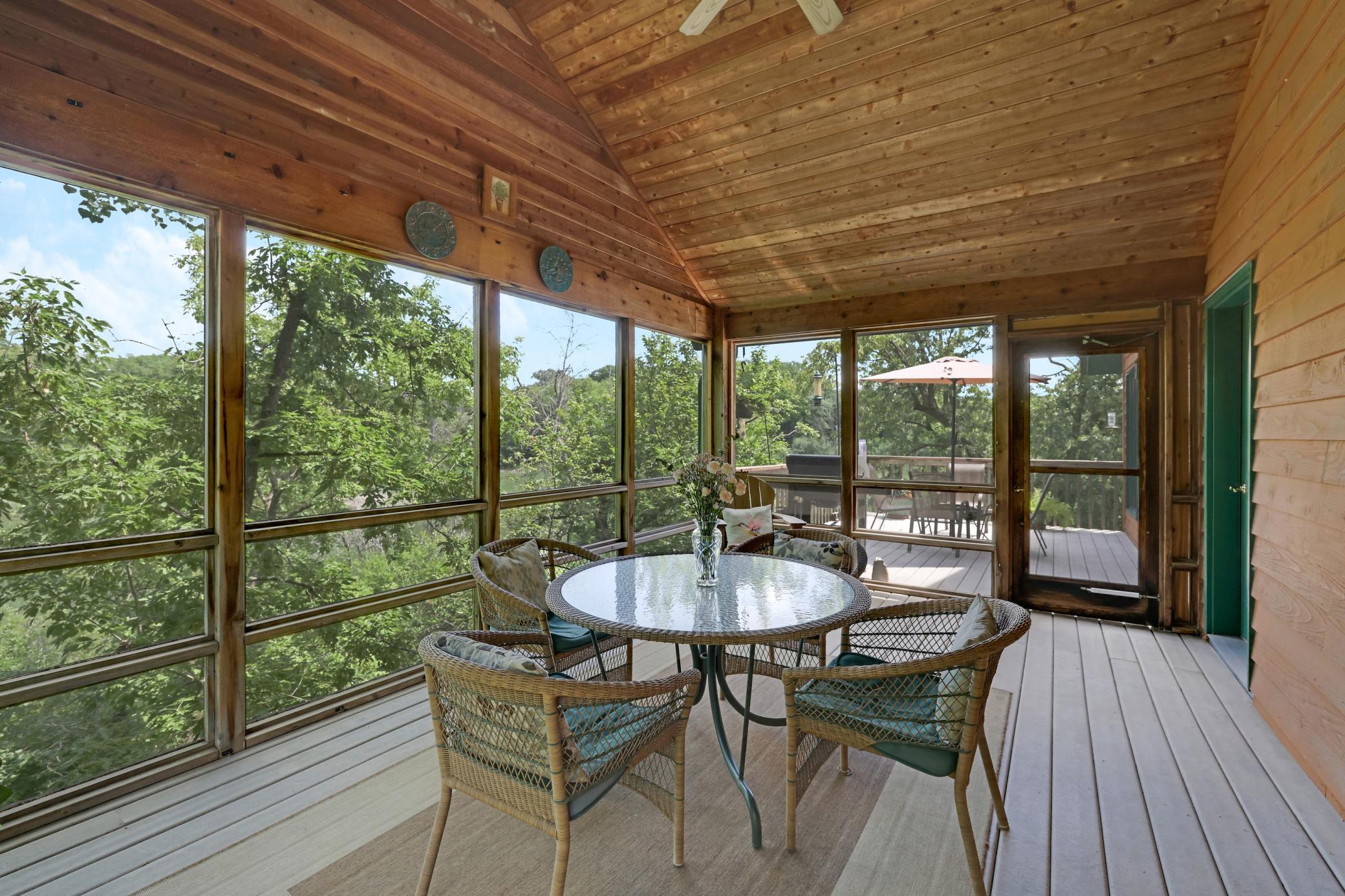 502 Shoreline Drive Property Photo 16