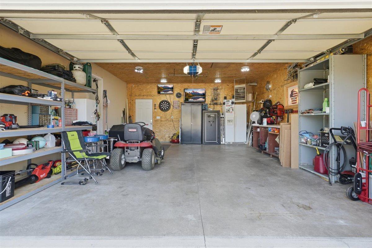 418 Marc Street Property Photo 26