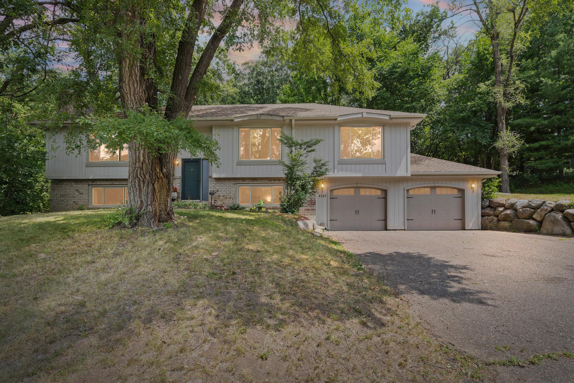 4115 Williston Road Property Photo 1