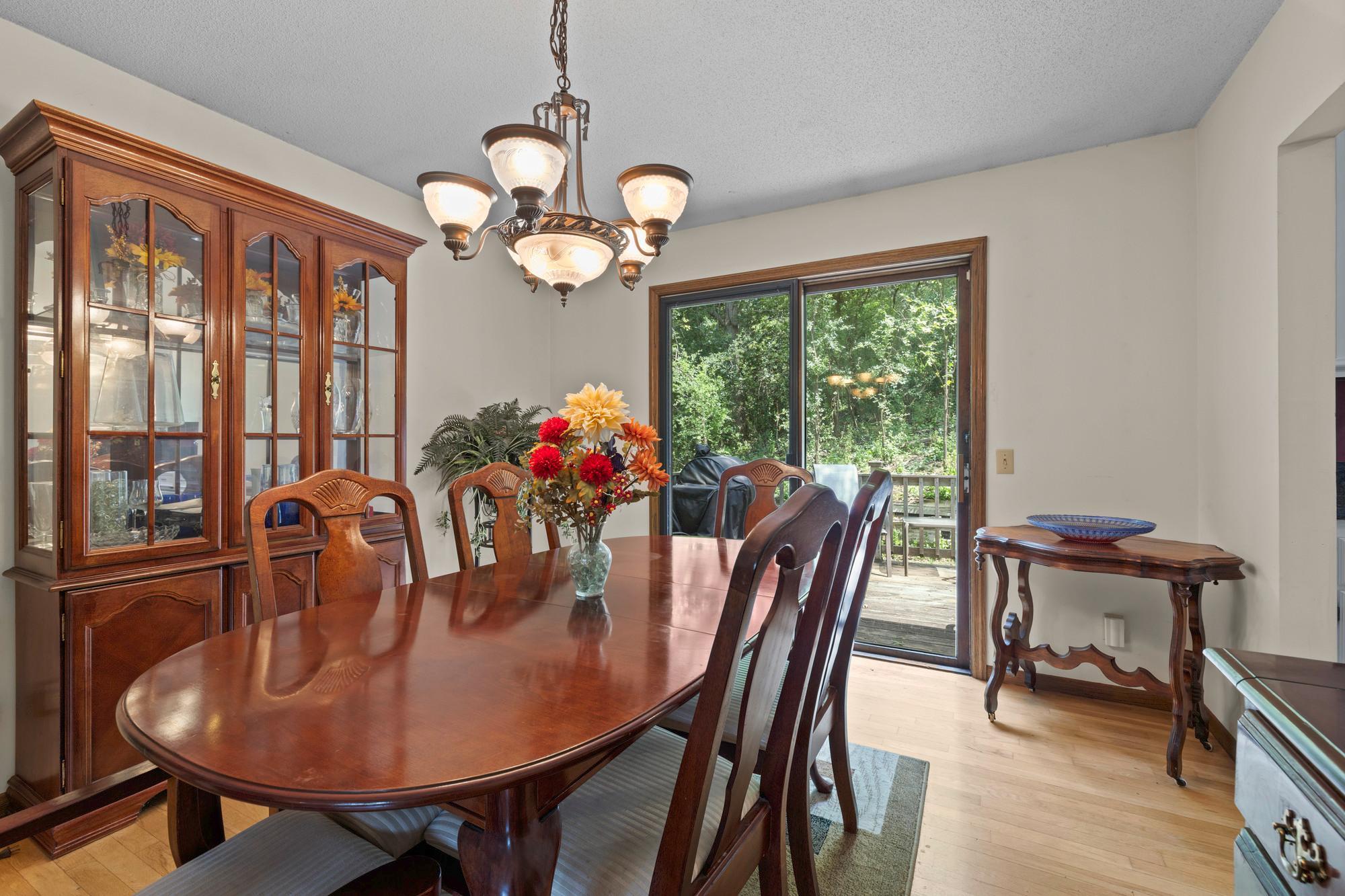 4115 Williston Road Property Photo 10