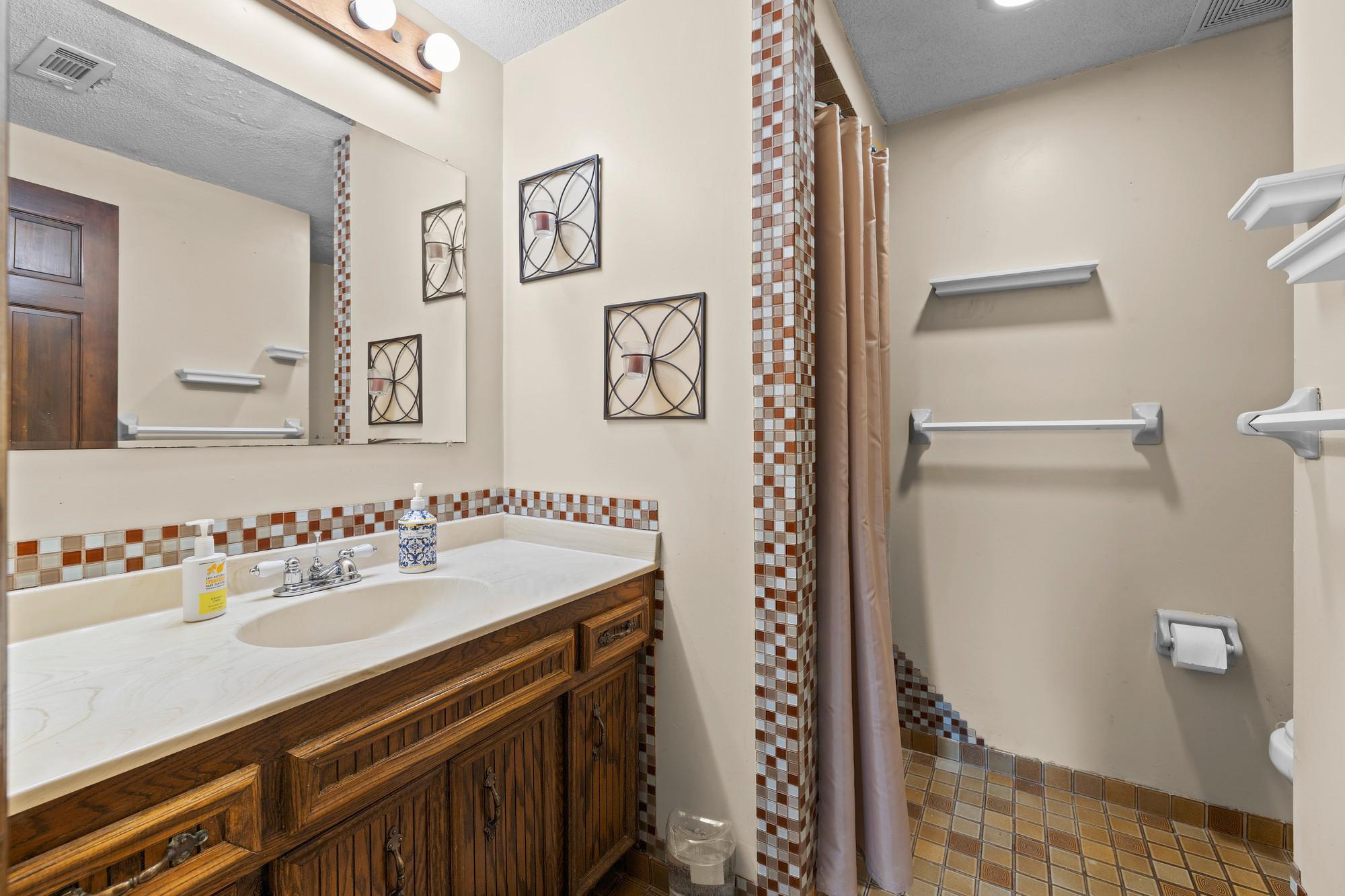 4115 Williston Road Property Photo 32