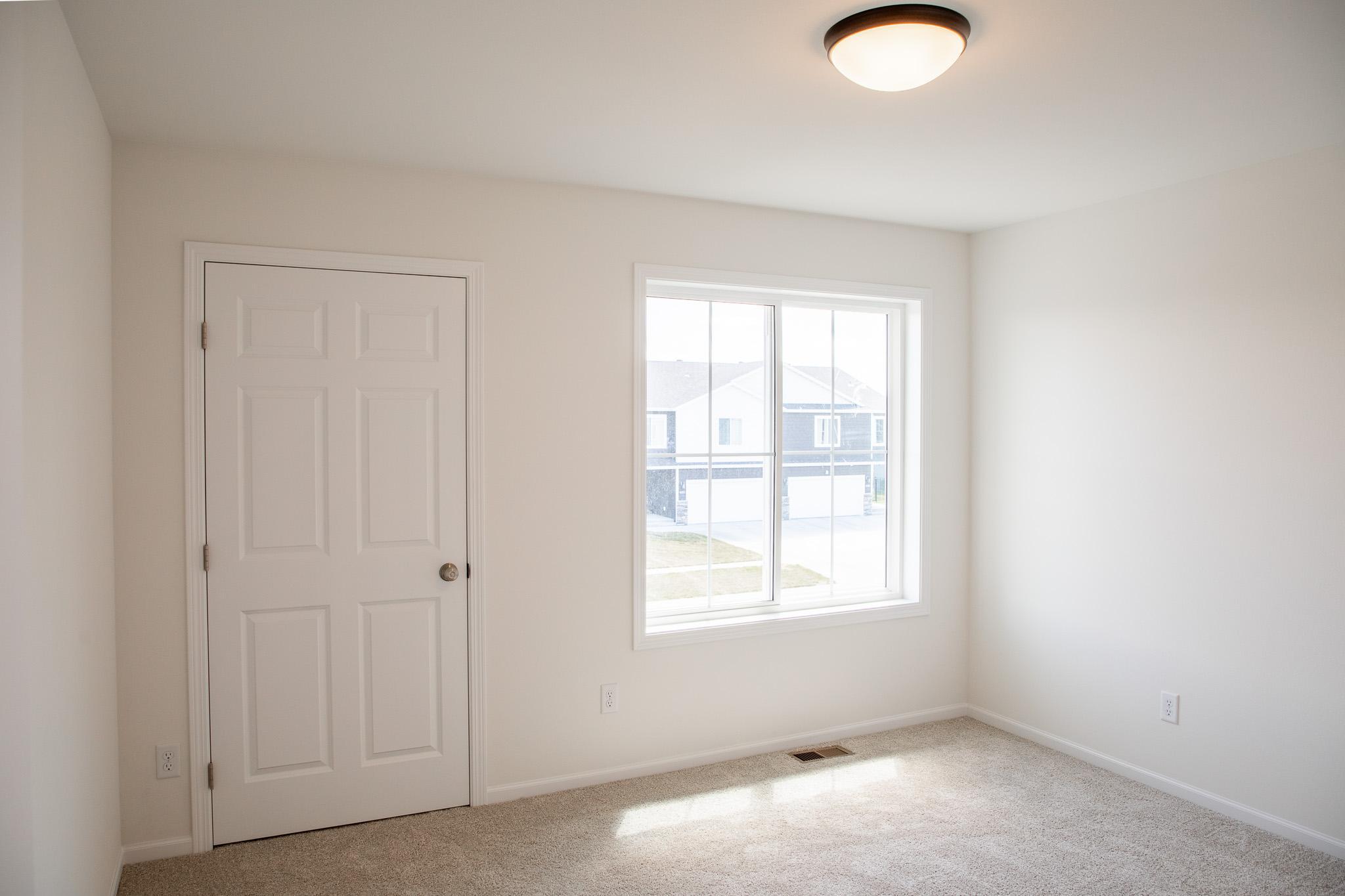 4842 Decorah Way Property Photo 10