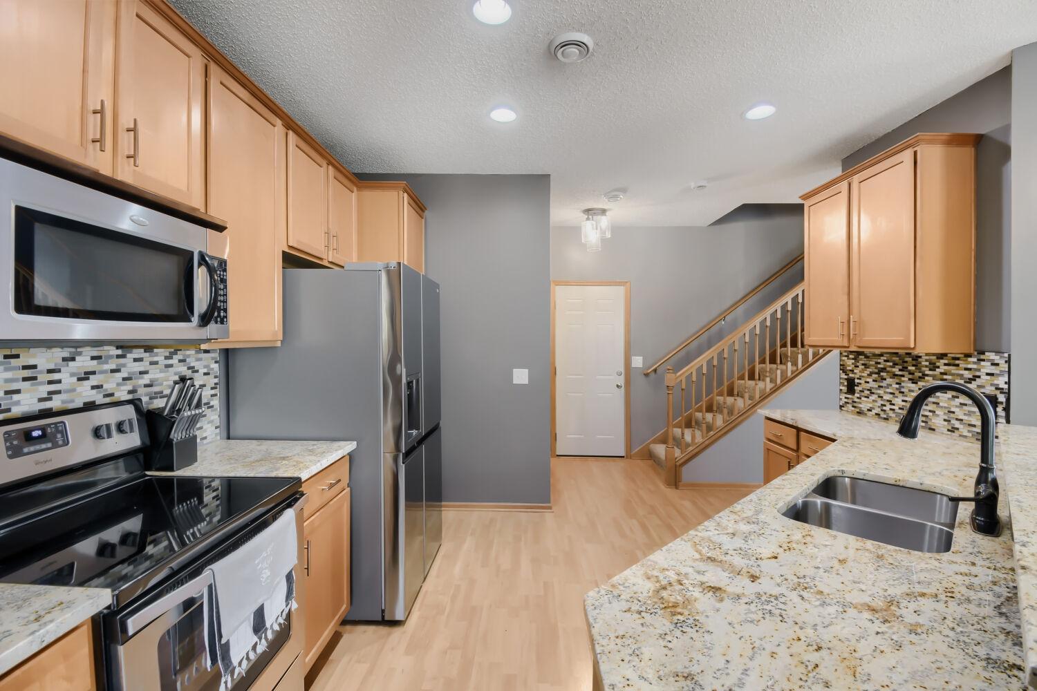 4360 Empress Drive N 1 Property Photo 8