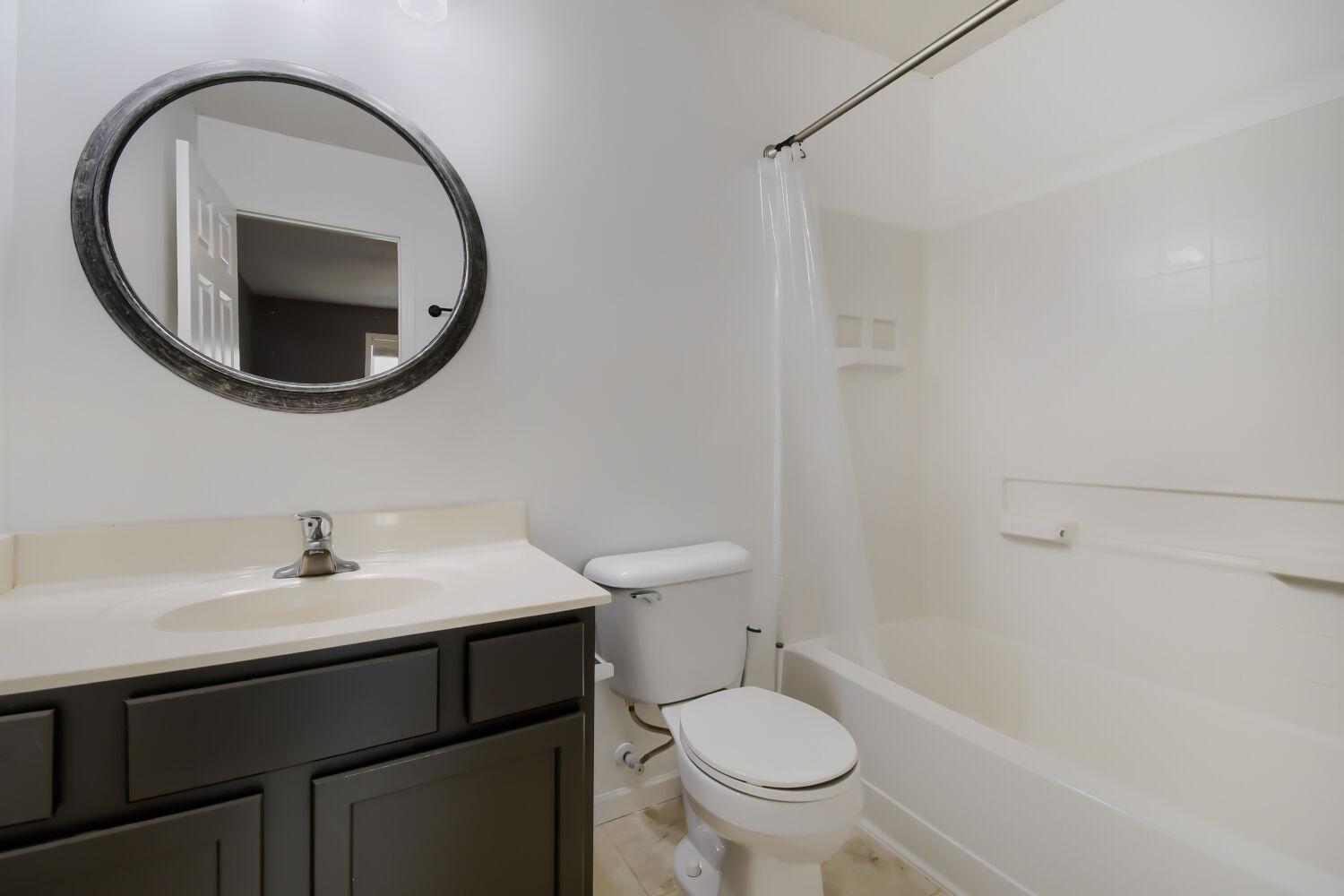 4360 Empress Drive N 1 Property Photo 17