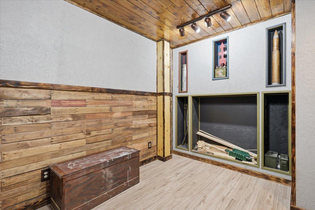 694 135th Avenue A Property Photo 18