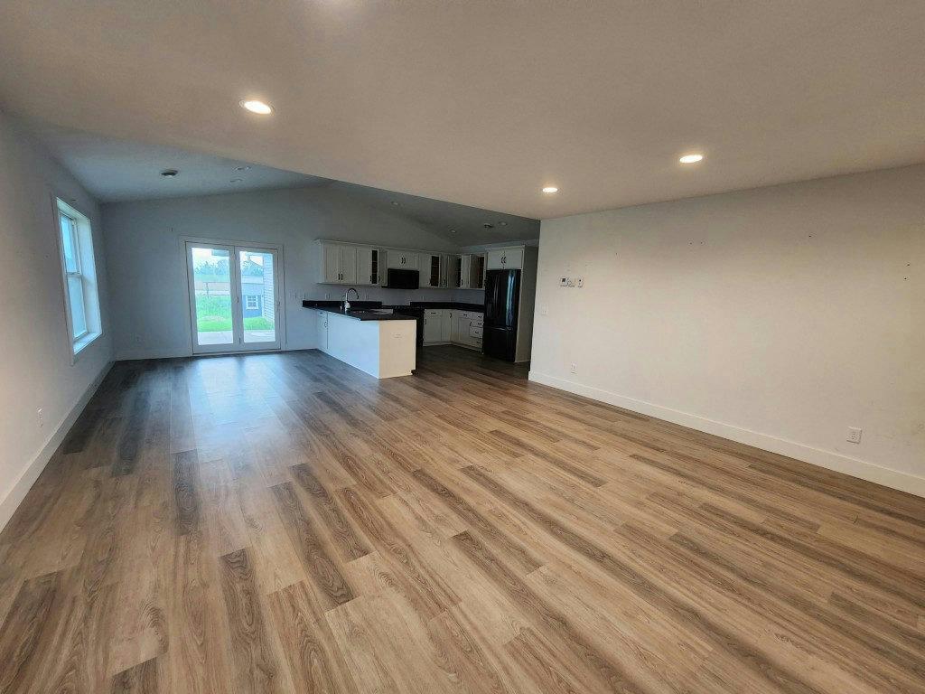 213 Century Lane Property Photo 4