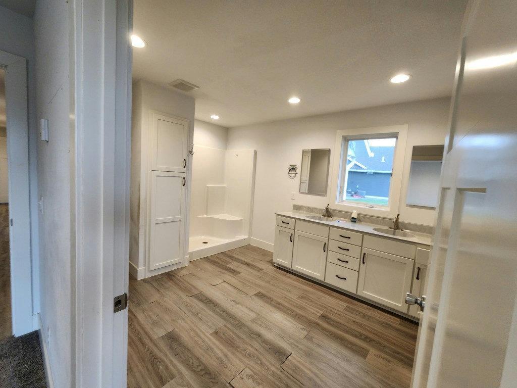 213 Century Lane Property Photo 12