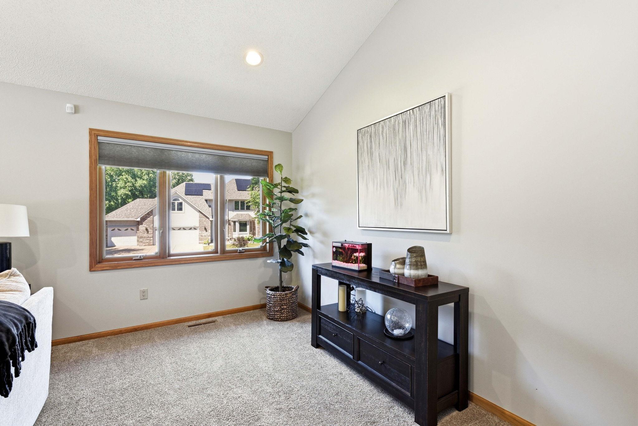 313 Wyndham Circle W Property Photo 10