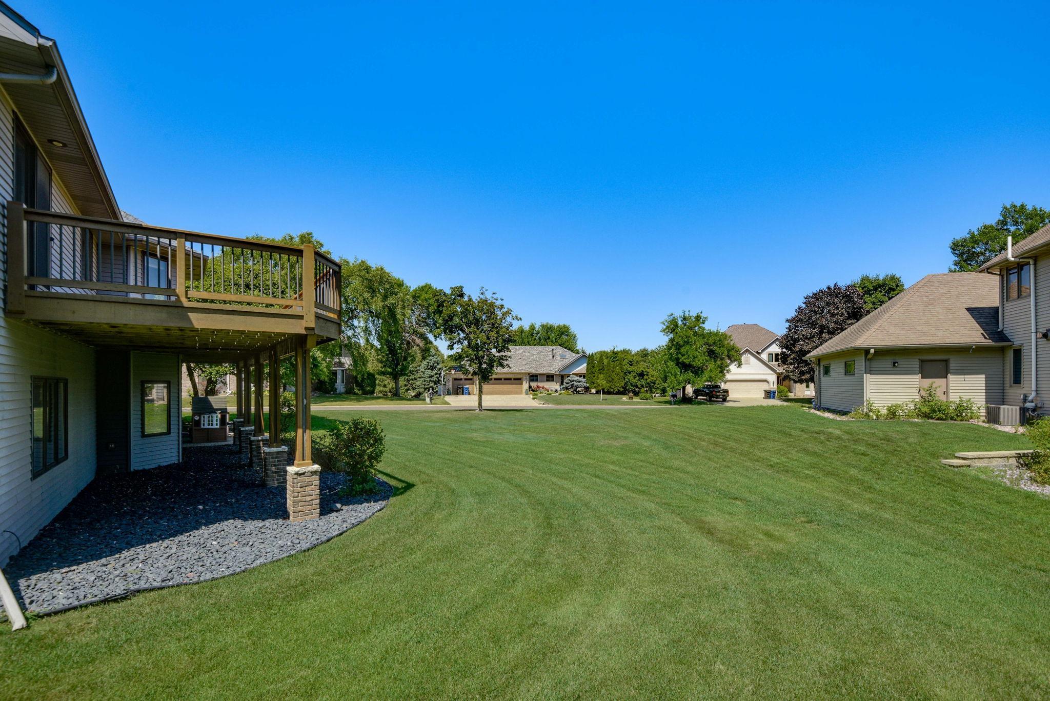 313 Wyndham Circle W Property Photo 44