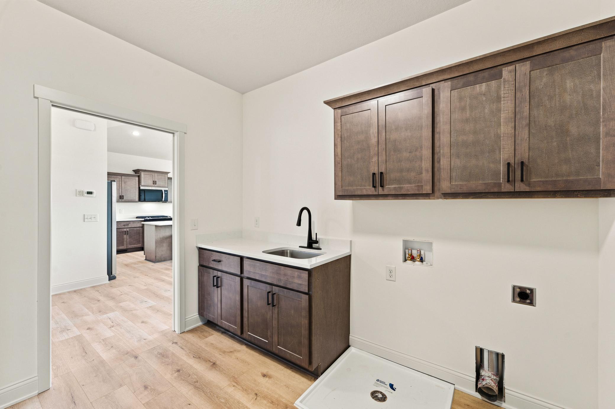 1457 Otter Way Property Photo 18