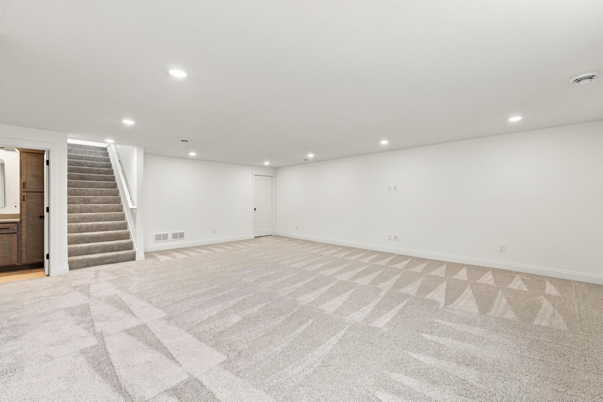 1457 Otter Way Property Photo 24