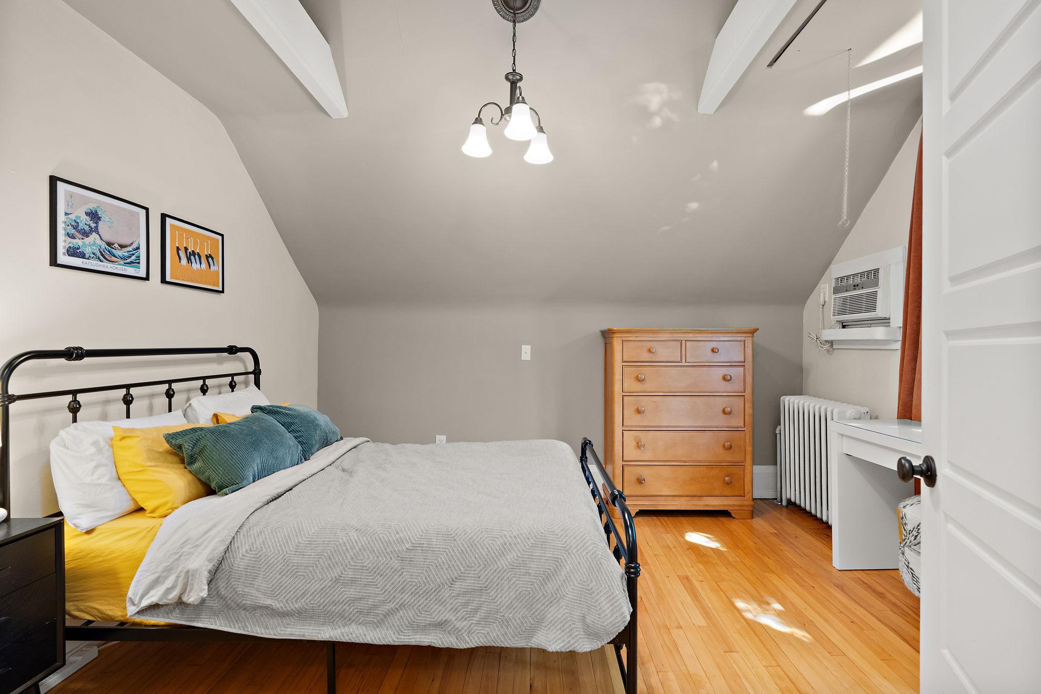 1086 Pleasant Avenue Property Photo 22