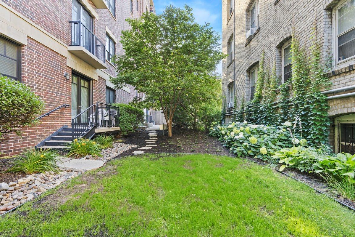 370 Marshall Avenue 102 Property Photo 13