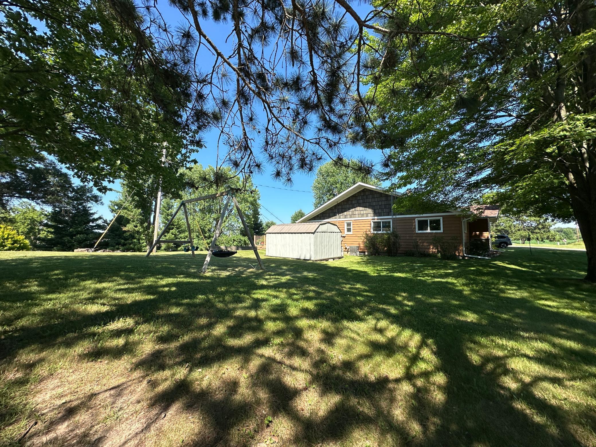 E910 Cedar Road Property Photo 6