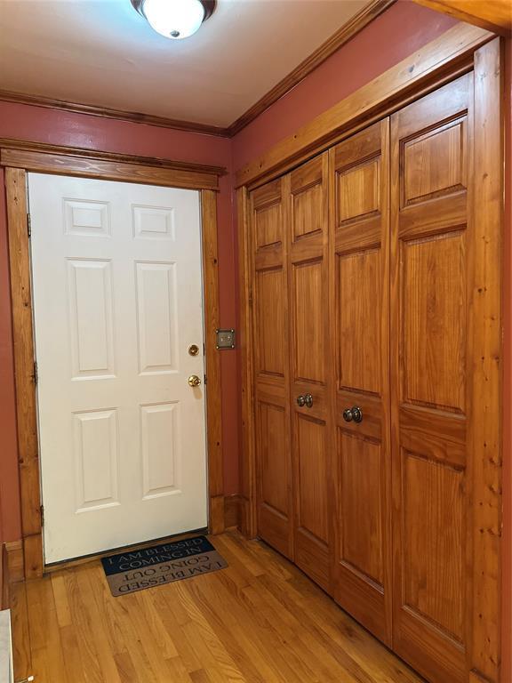E910 Cedar Road Property Photo 9