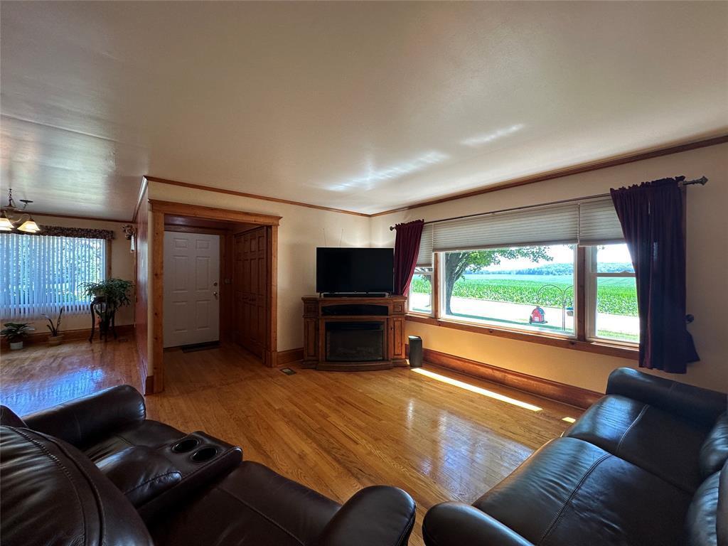 E910 Cedar Road Property Photo 14