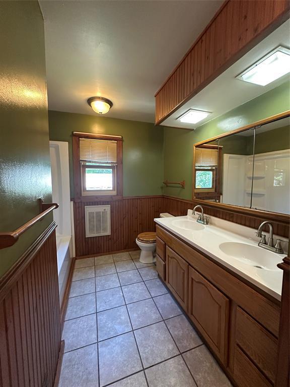 E910 Cedar Road Property Photo 15