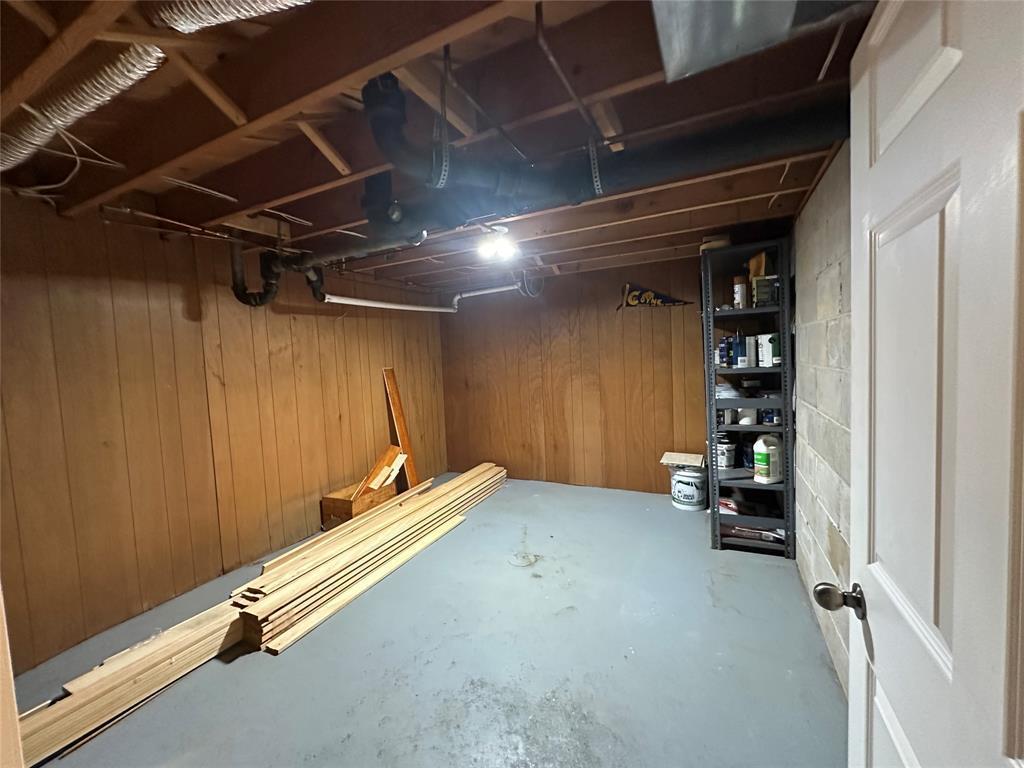 E910 Cedar Road Property Photo 35