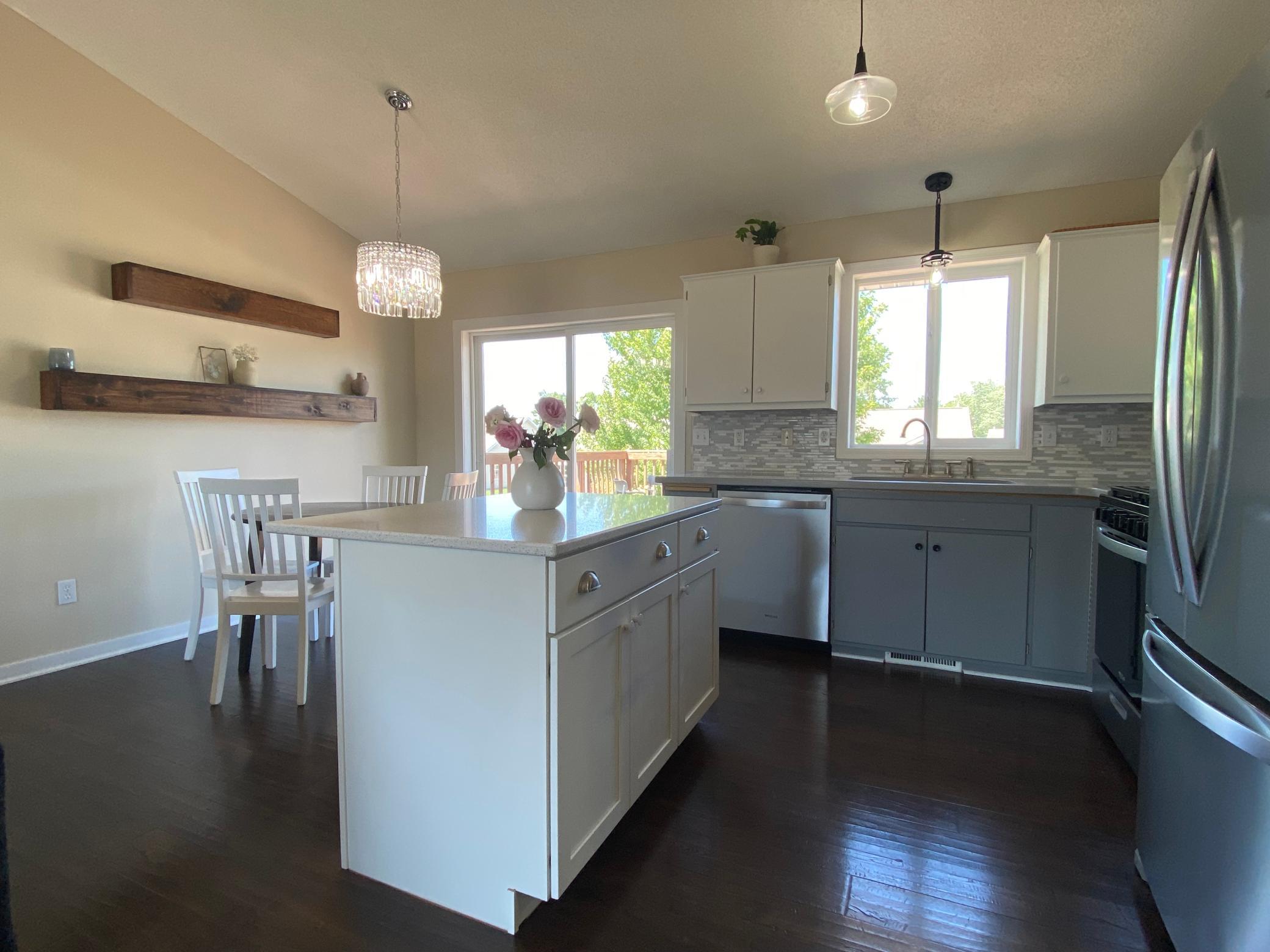 1404 Meadow View Drive Property Photo 9