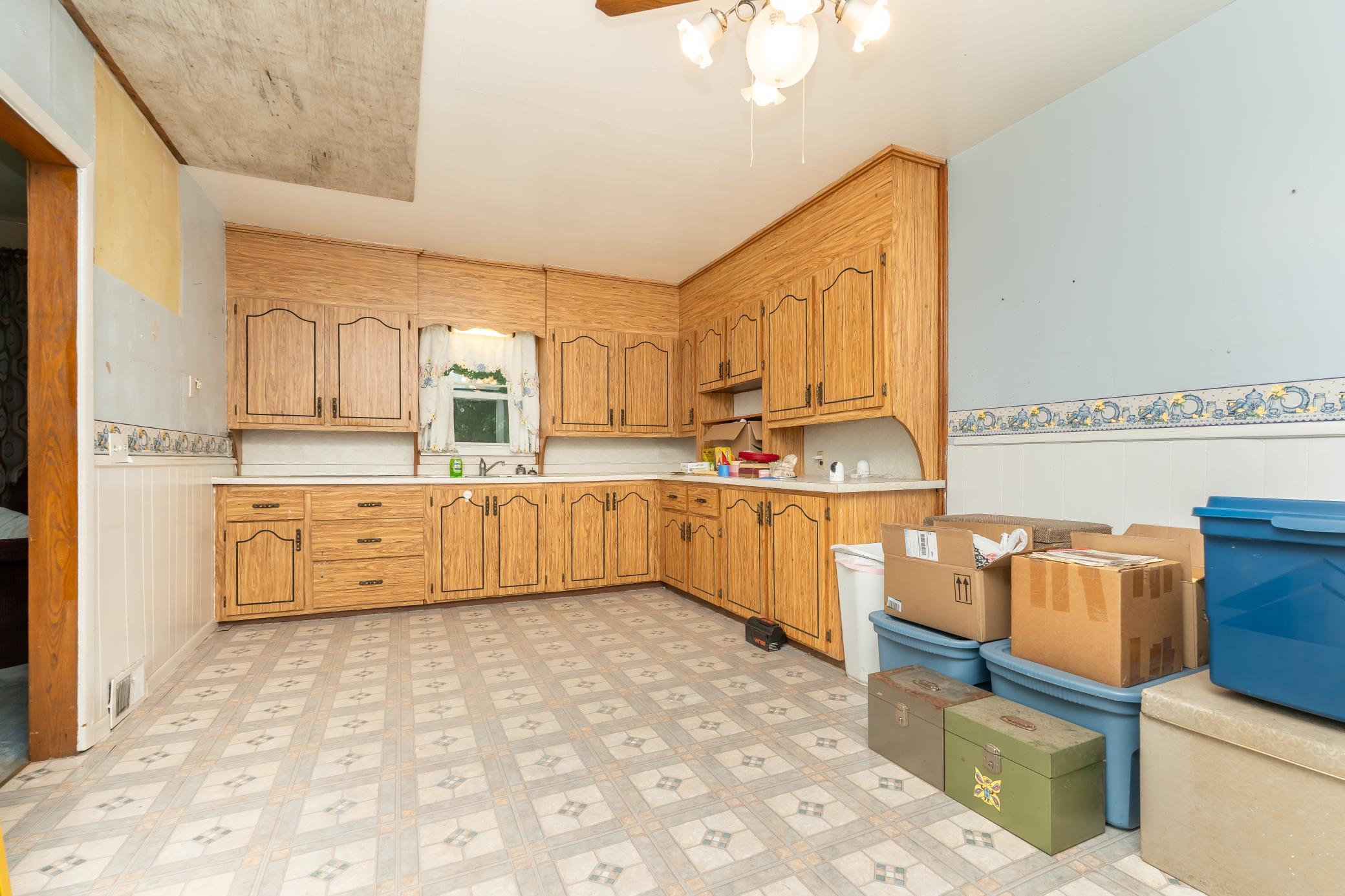 1360 190th Street E Property Photo 11