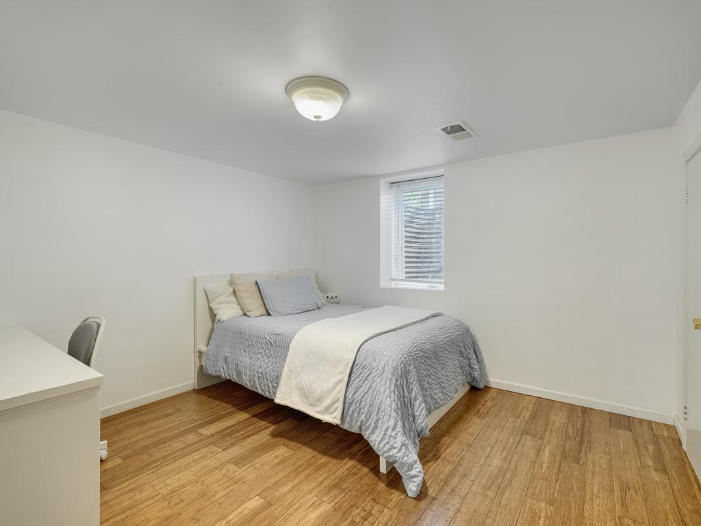 7329 3rd Avenue S Property Photo 18