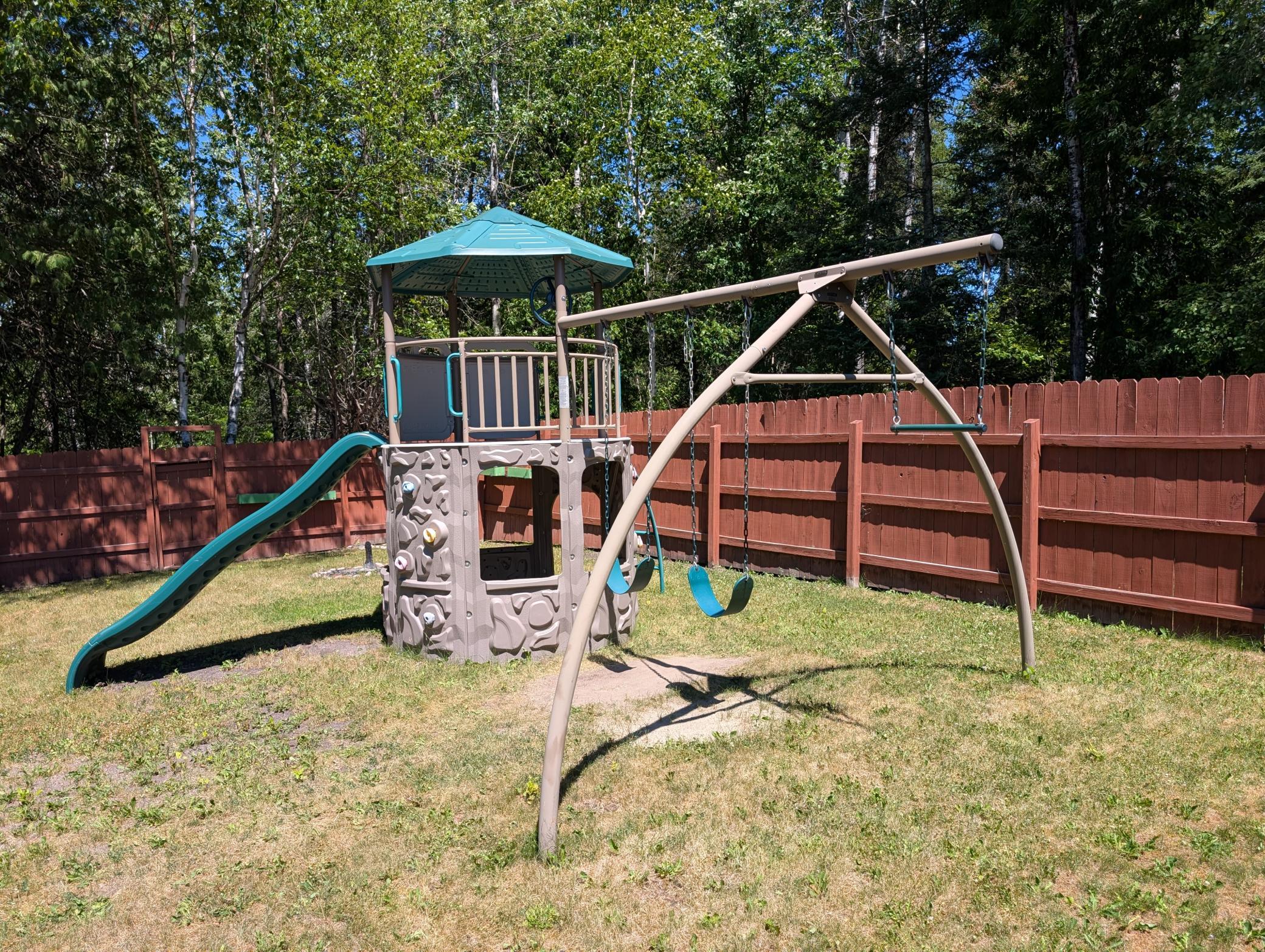 214 Shorewood Drive Property Photo 24