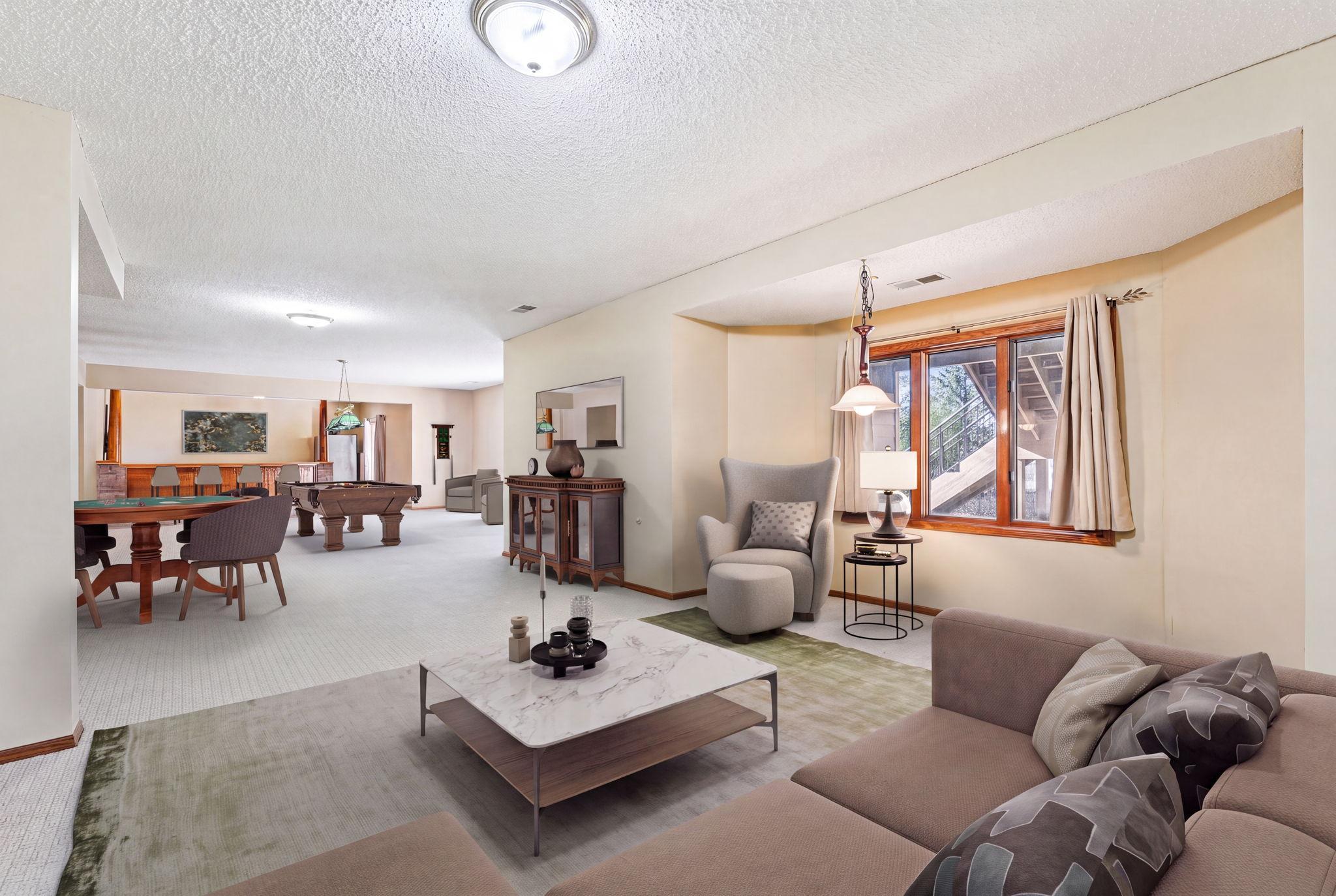 18685 Highview Avenue Property Photo 9